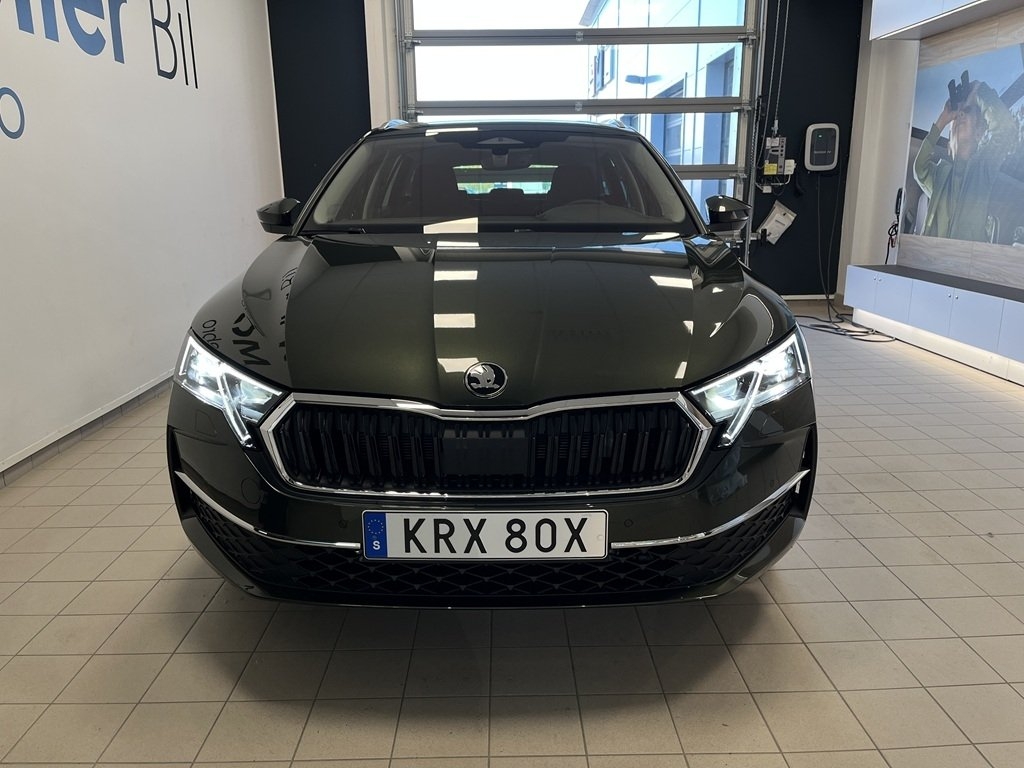Skoda Octavia Selection 2027, bild 2/10