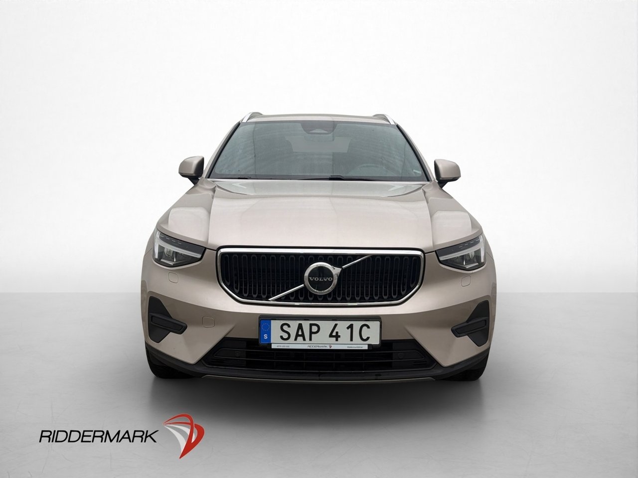 Volvo XC40 B4 Core 2024, bild 2/10