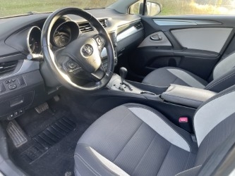 Toyota Avensis 1.8 2018, bild 2/3
