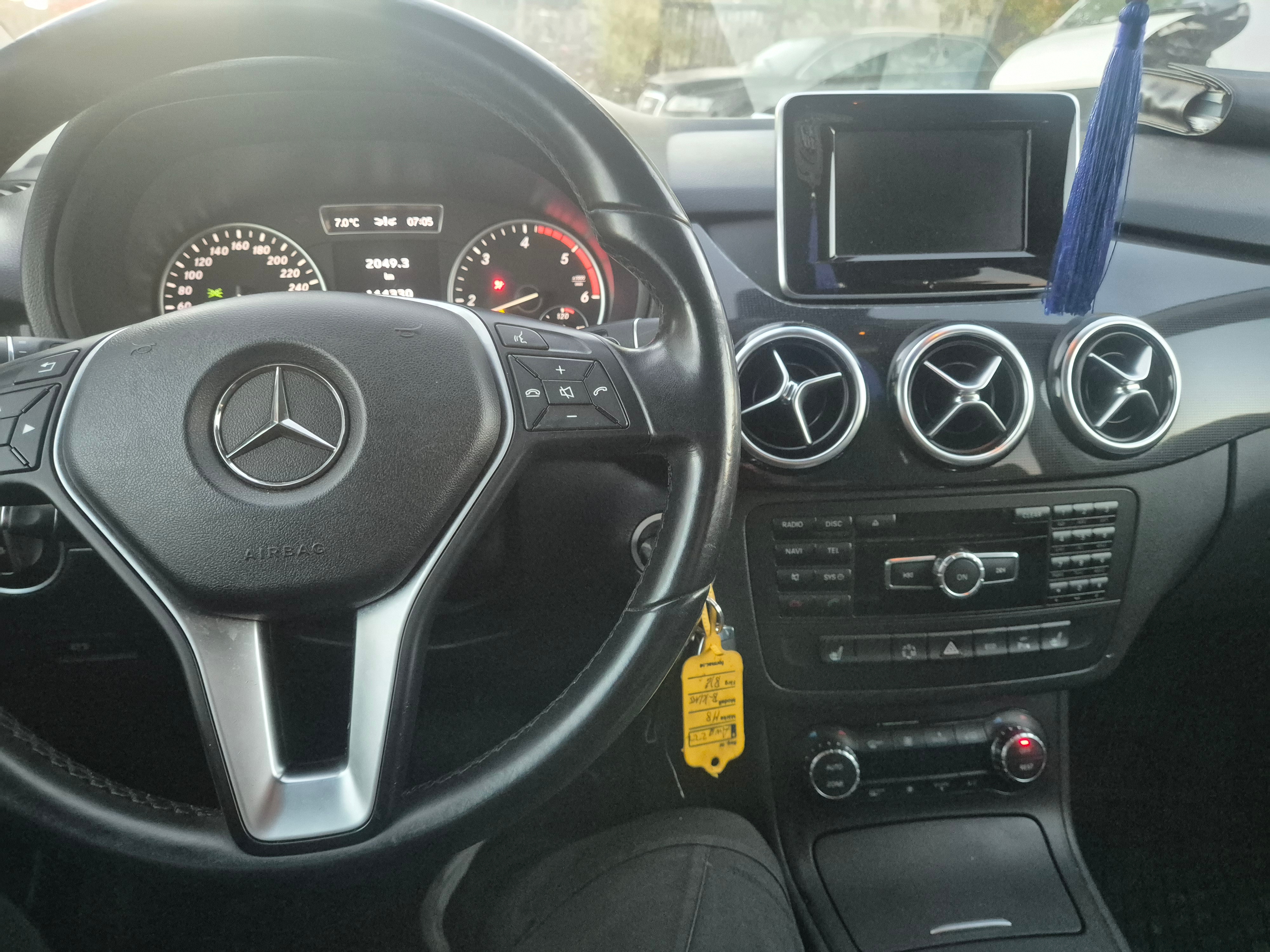 Mercedes-Benz B 2013, bild 8/8