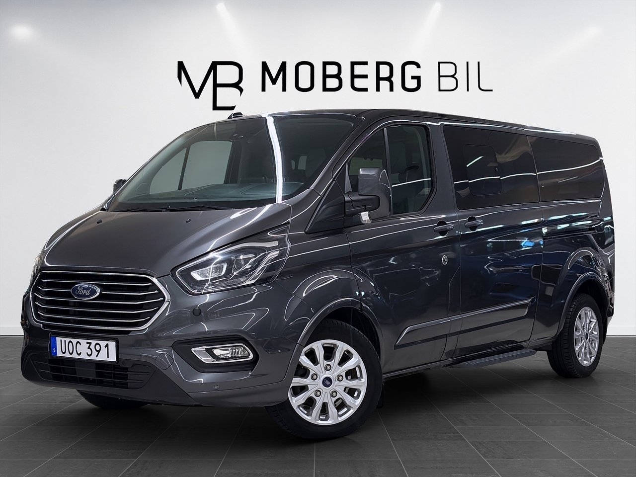 Ford Tourneo Custom 320
