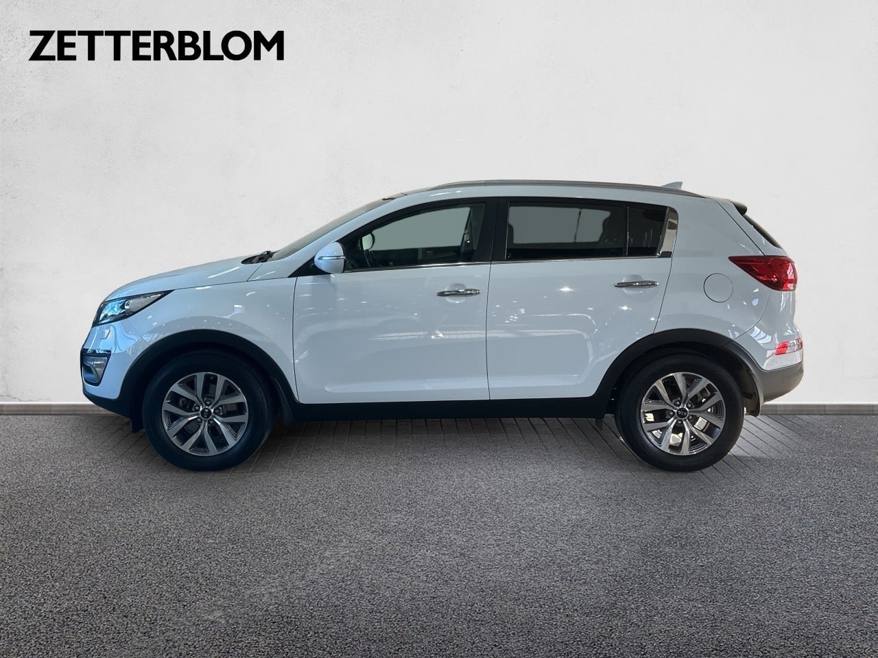 Kia Sportage 1.7 CRDi 2015, bild 2/10