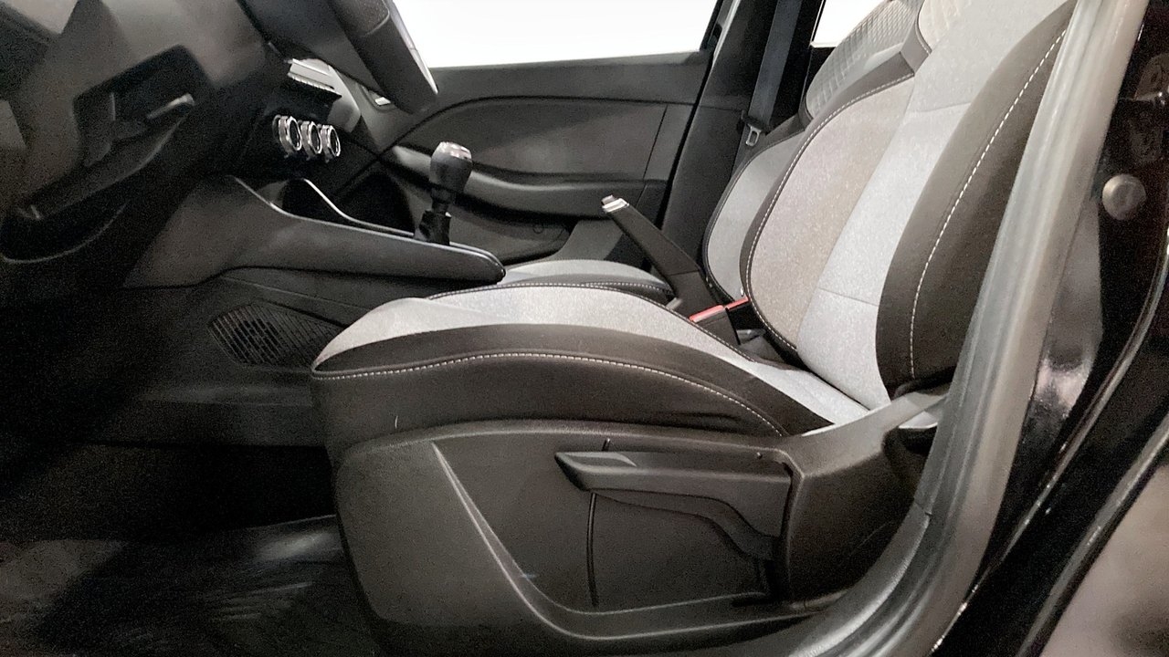 Renault Clio TCe 90 Evolution 2025, bild 5/10