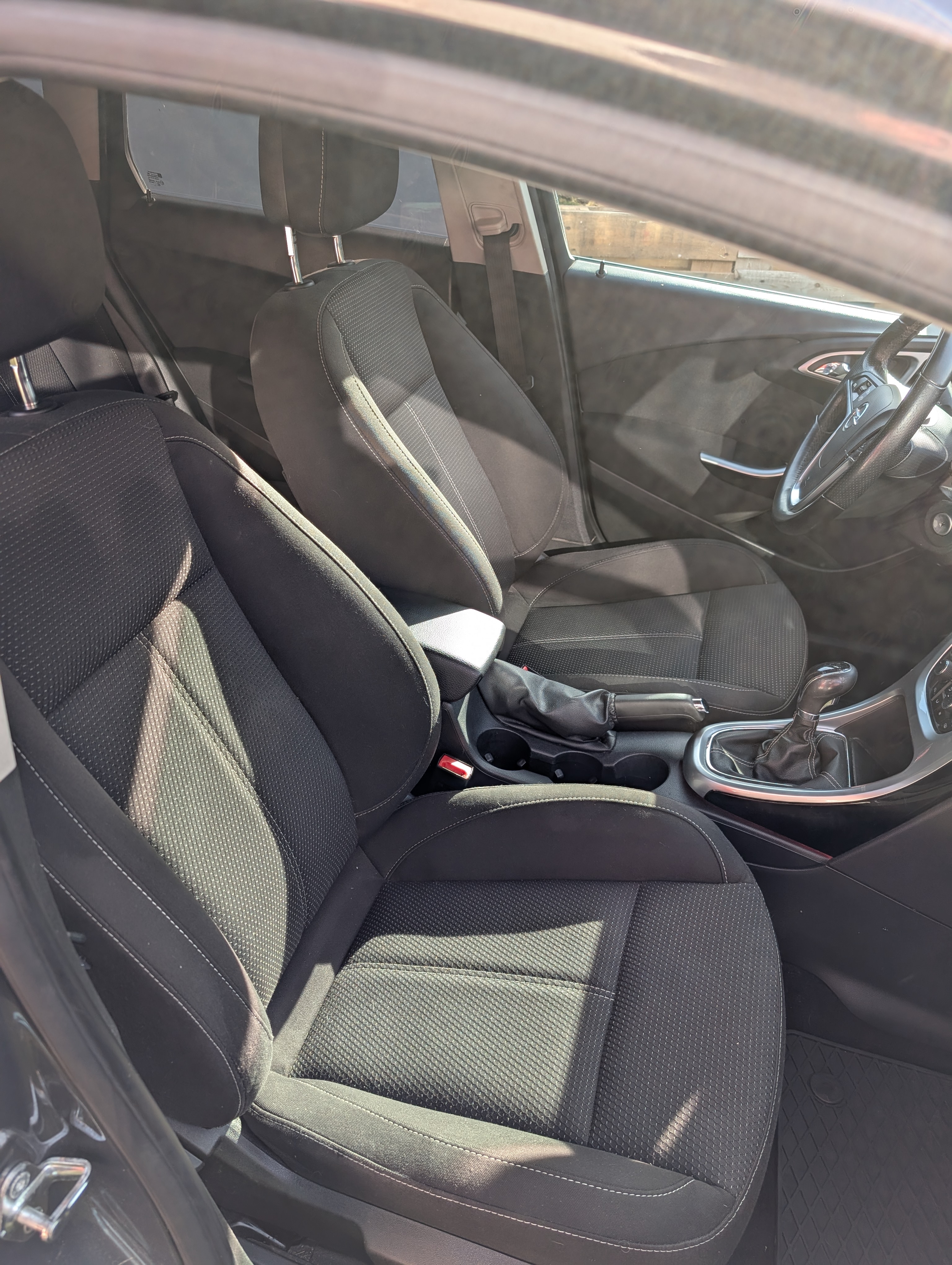 Opel Astra 1.7 CDTI 2013, bild 8/8