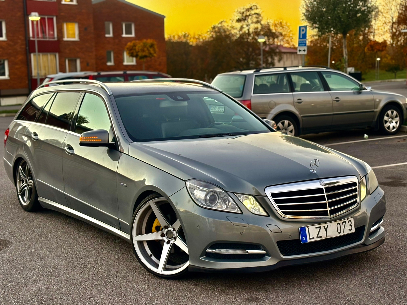Mercedes-Benz E 2012, bild 2/8