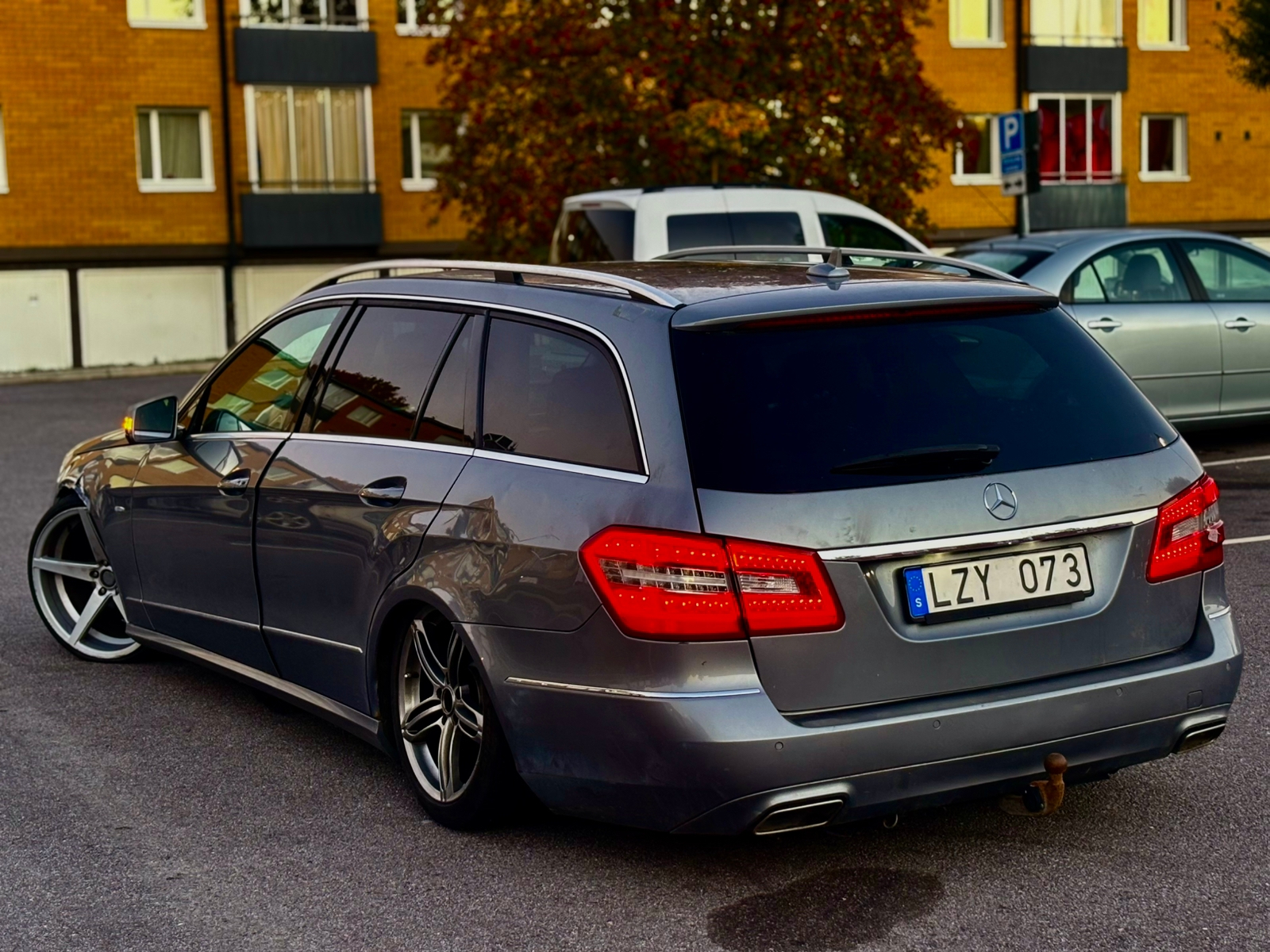Mercedes-Benz E 2012, bild 3/8