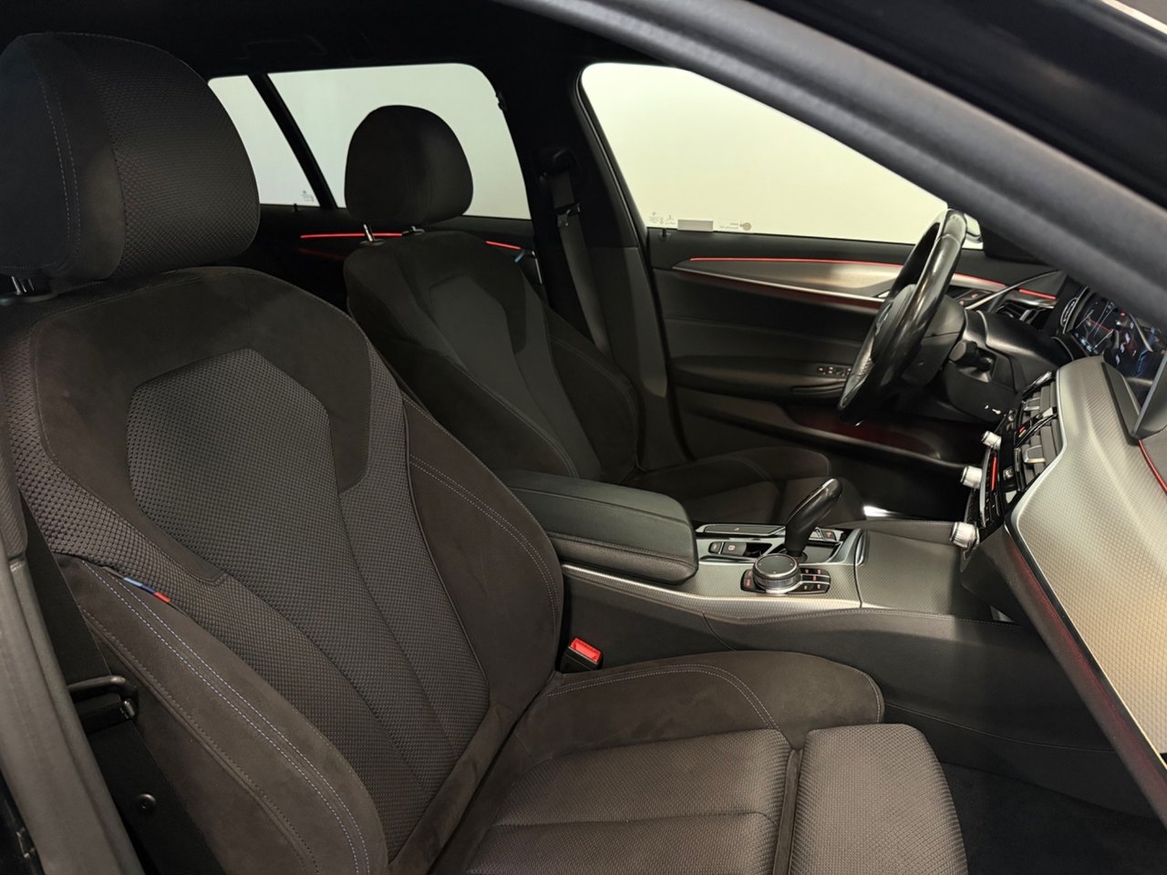 BMW 520d M Sport 2018, bild 7/10