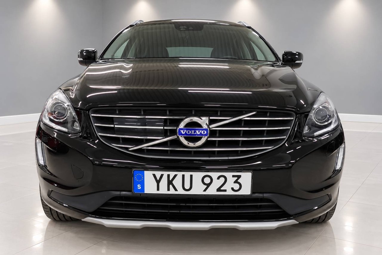 Volvo XC60 D4 Summum Classic 2017, bild 2/10