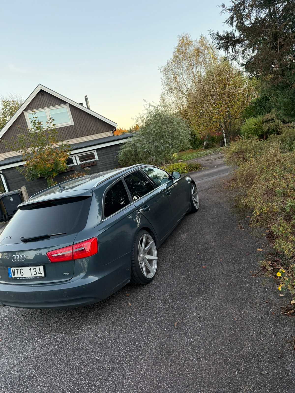 Audi A6 2.0 TDI 2012, bild 4/4