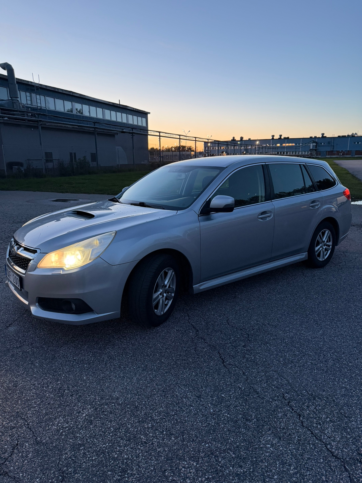 Subaru Legacy 2.0D 2013, bild 4/9