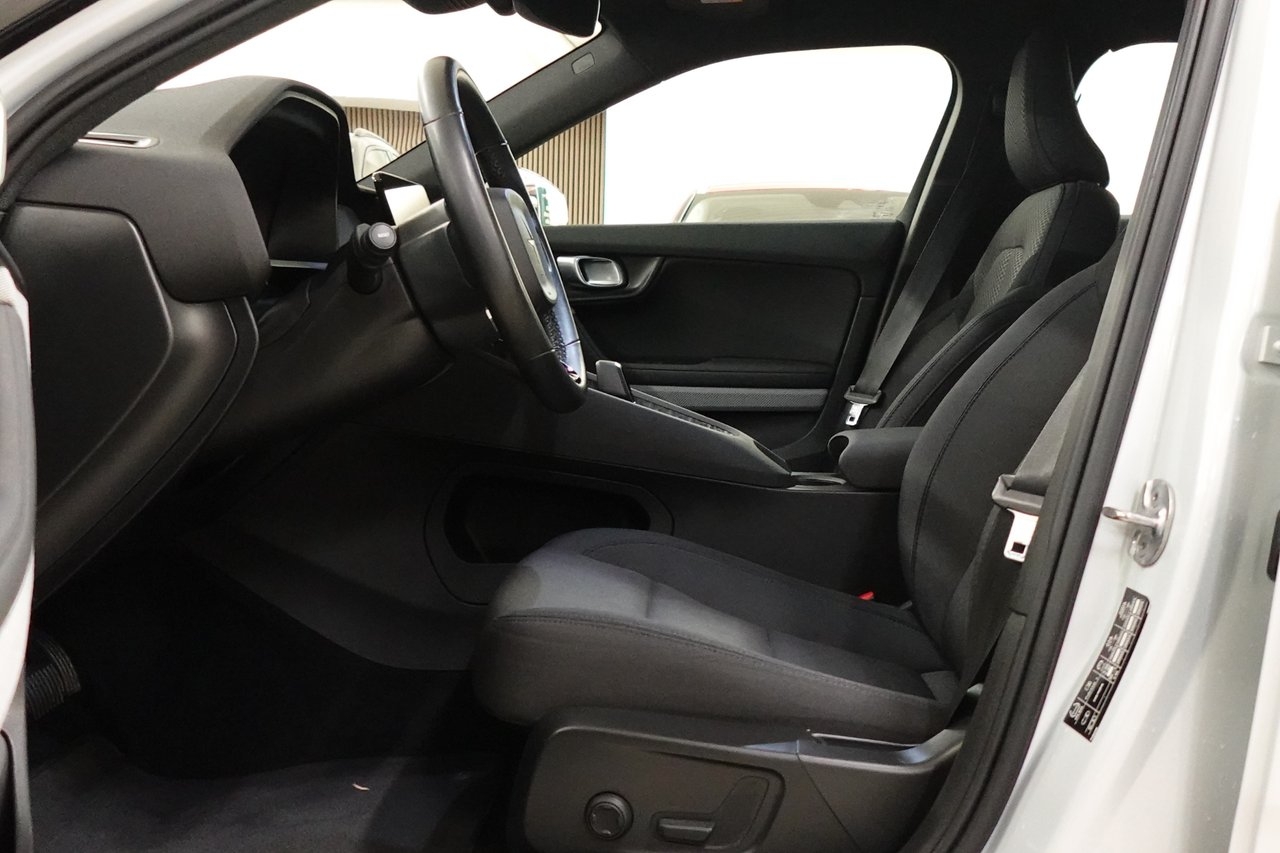 Polestar 2 Standard Range 69 kWh 2023, bild 4/10