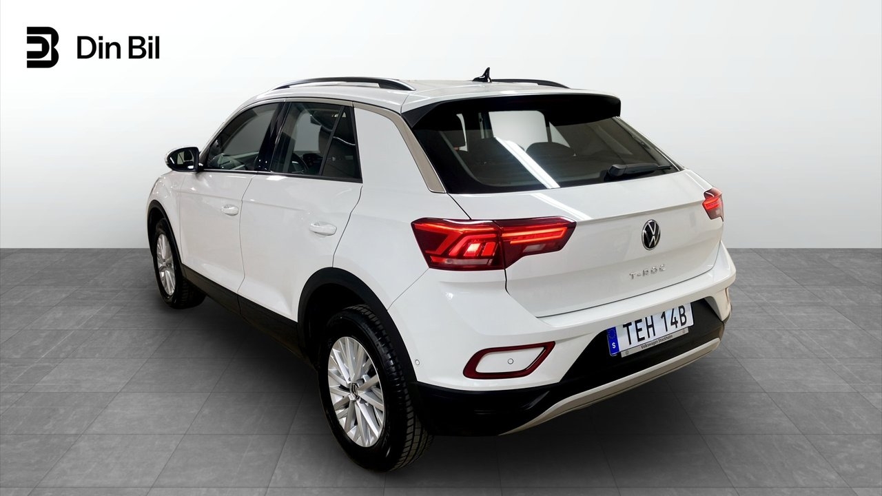 Volkswagen T-Roc 1.0 TSI 2023, bild 3/10