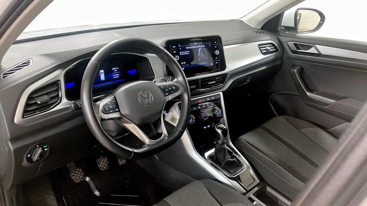 Volkswagen T-Roc 1.0 TSI 2023, bild 7/10