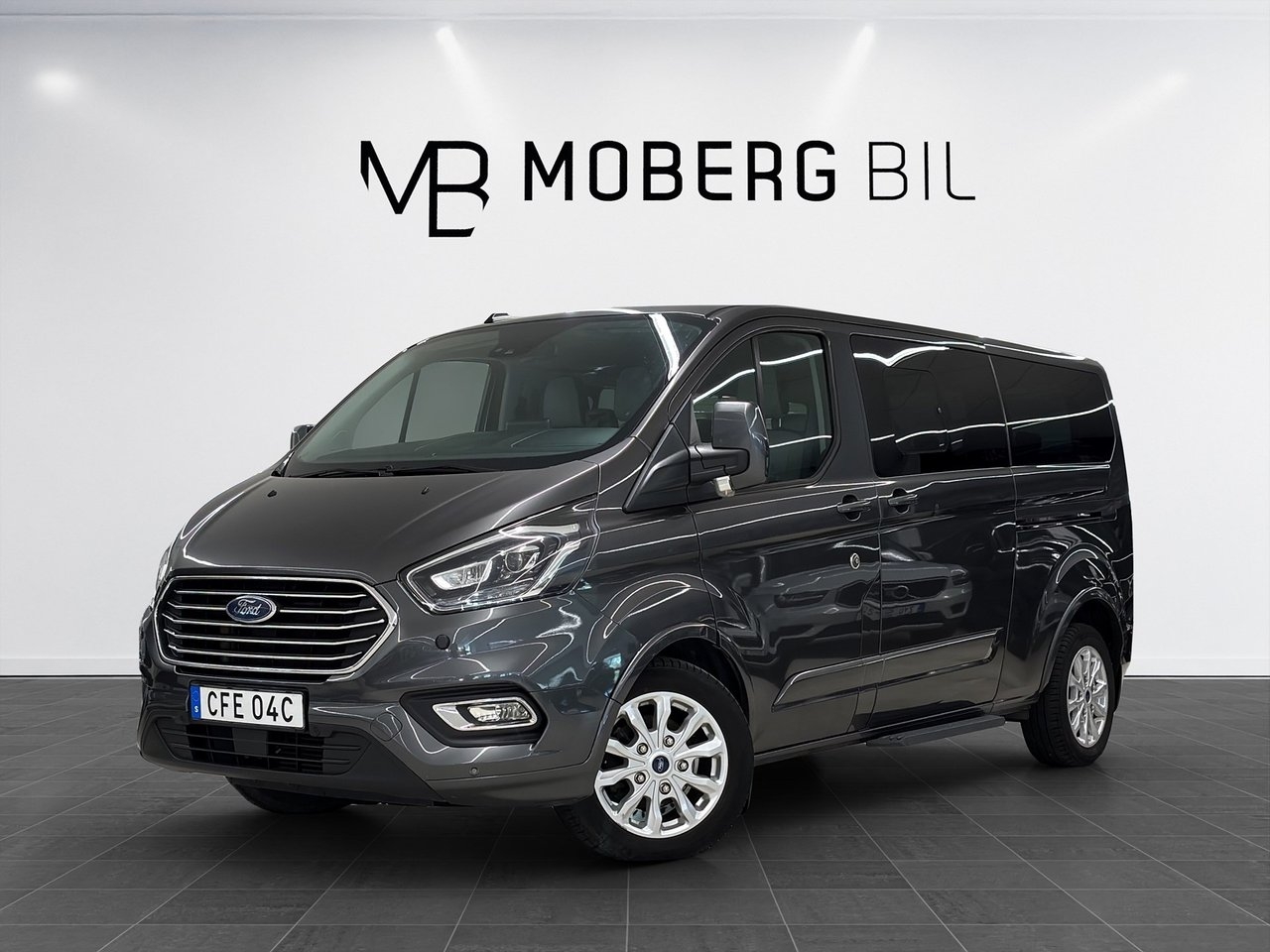 Ford Tourneo Custom 320
