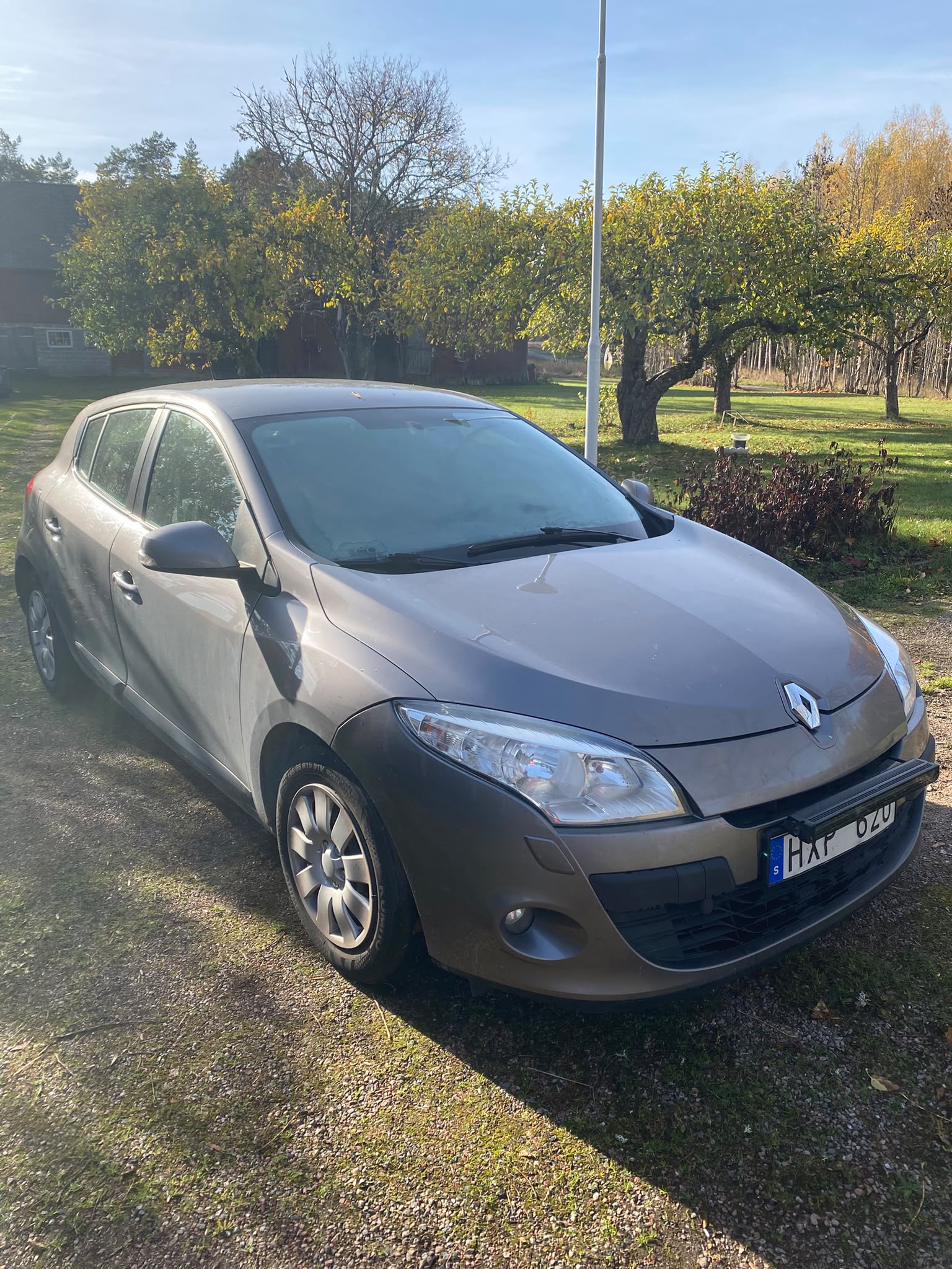 Renault Mégane dCi 90 FAP 2011, bild 2/5