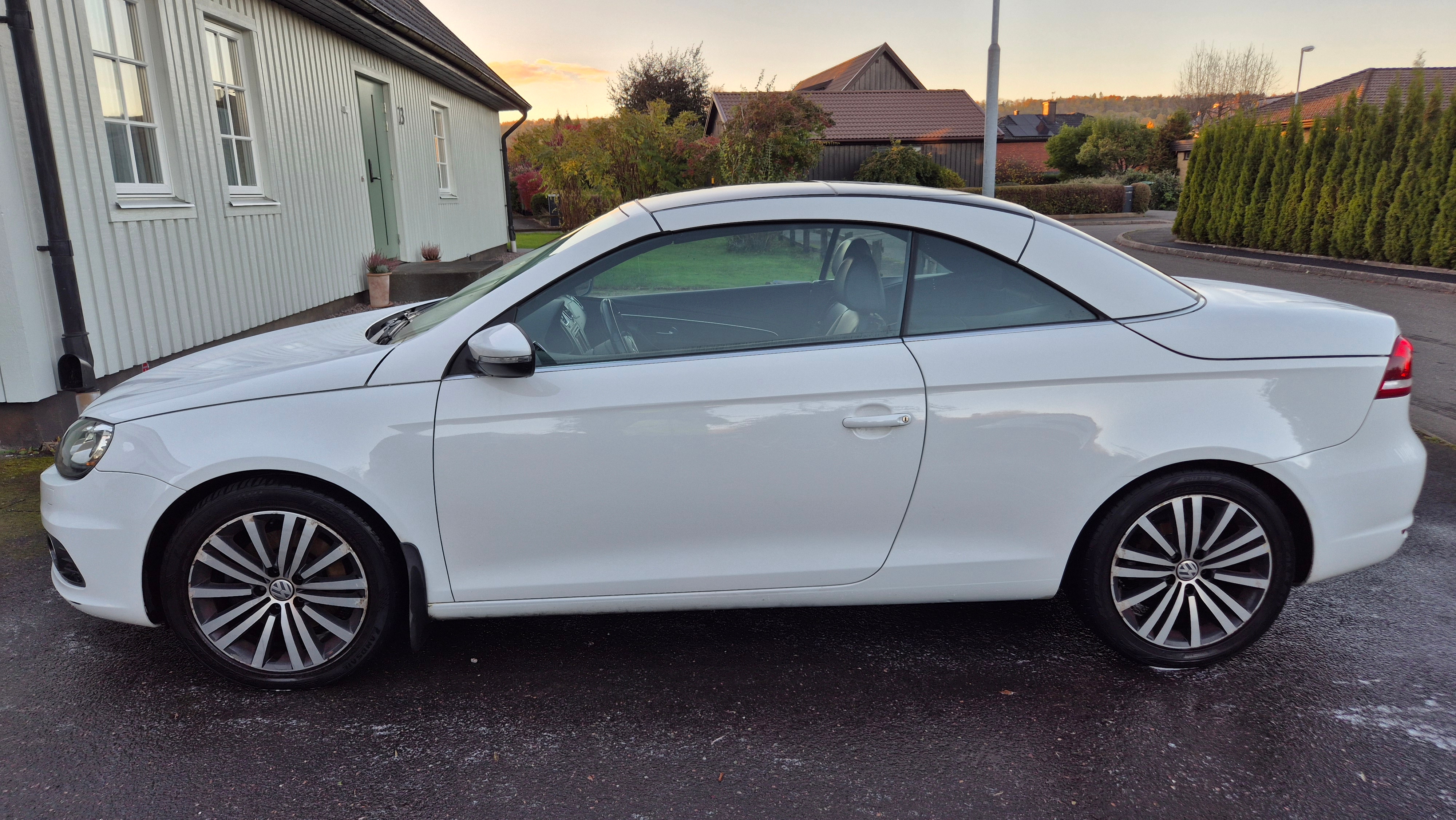 Volkswagen Eos 2.0 TDI 2011, bild 3/4