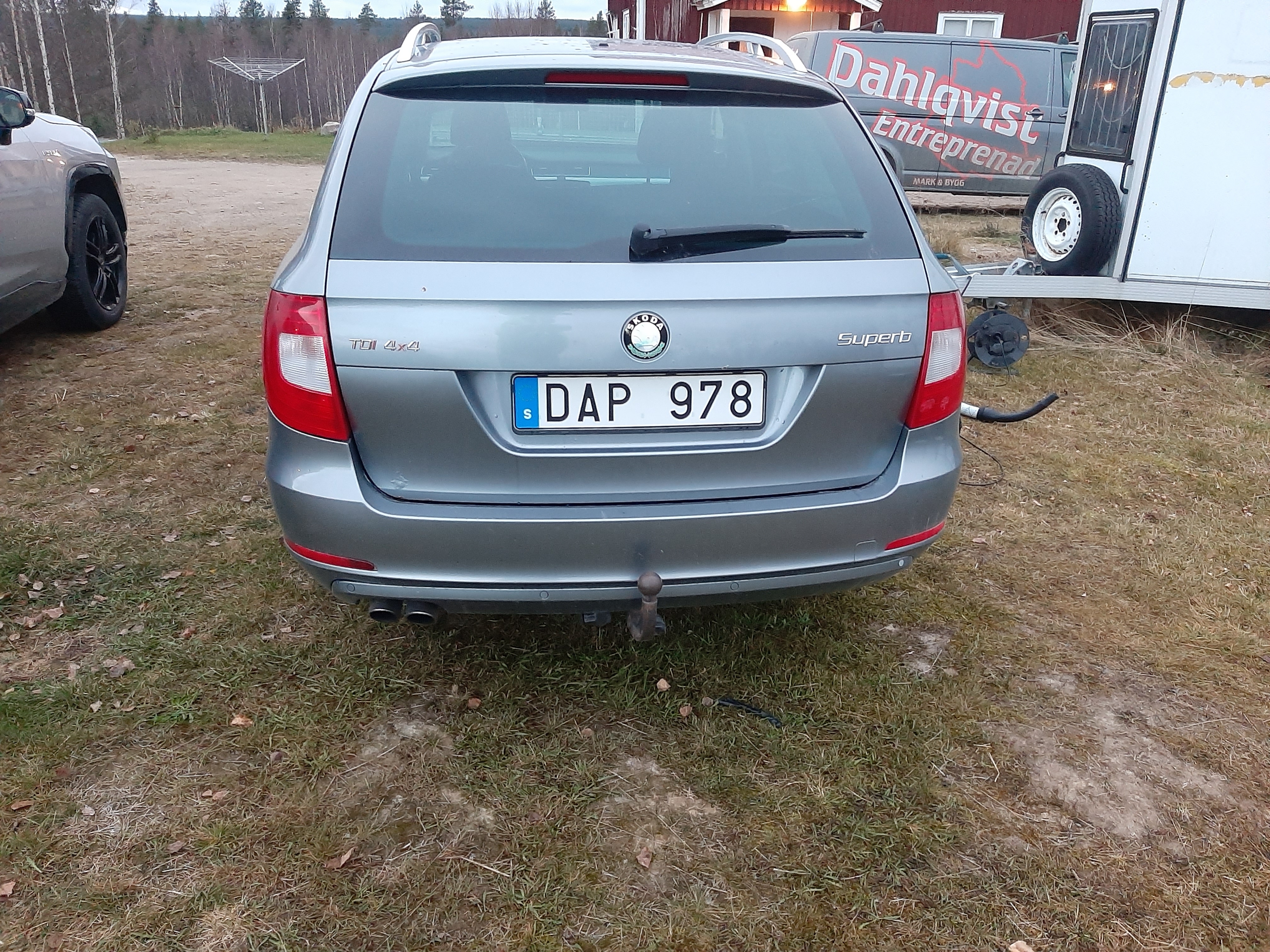Skoda Superb 2.0 TDI 2012, bild 3/7