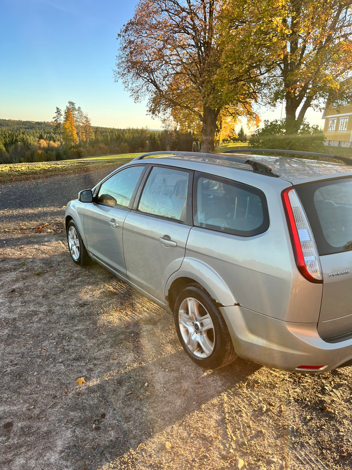 Ford Focus 2010, bild 4/9