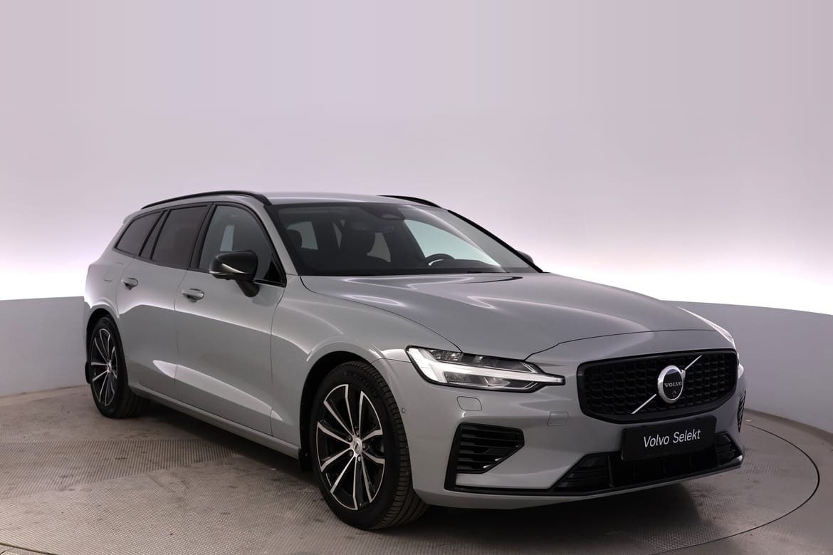 Volvo V60 T6 Plus Dark Nordic 2025, bild 6/10