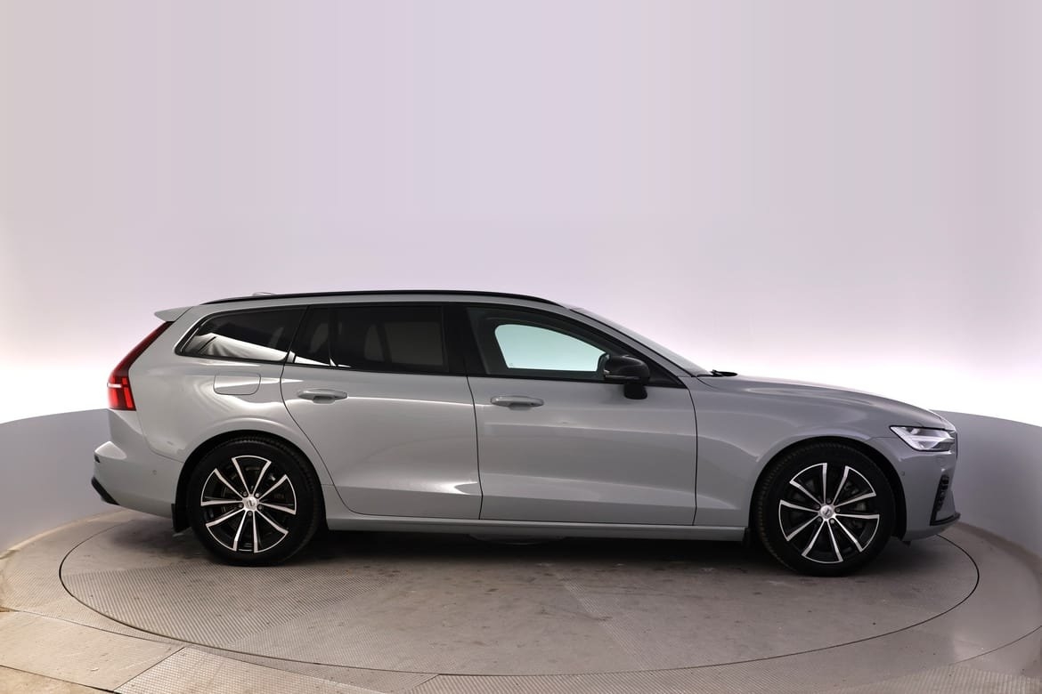 Volvo V60 T6 Plus Dark Nordic 2025, bild 5/10