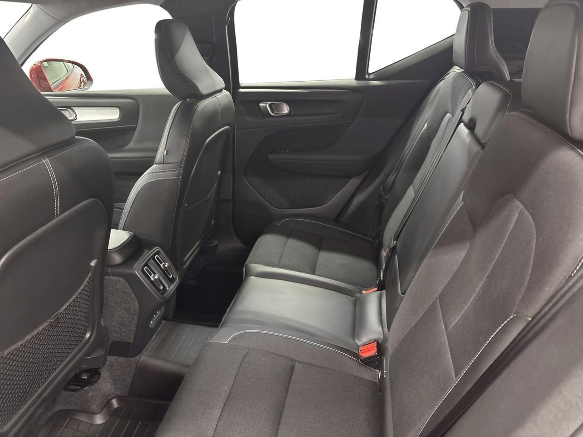 Volvo XC40 T4 Momentum Advanced Edition 2019, bild 7/10
