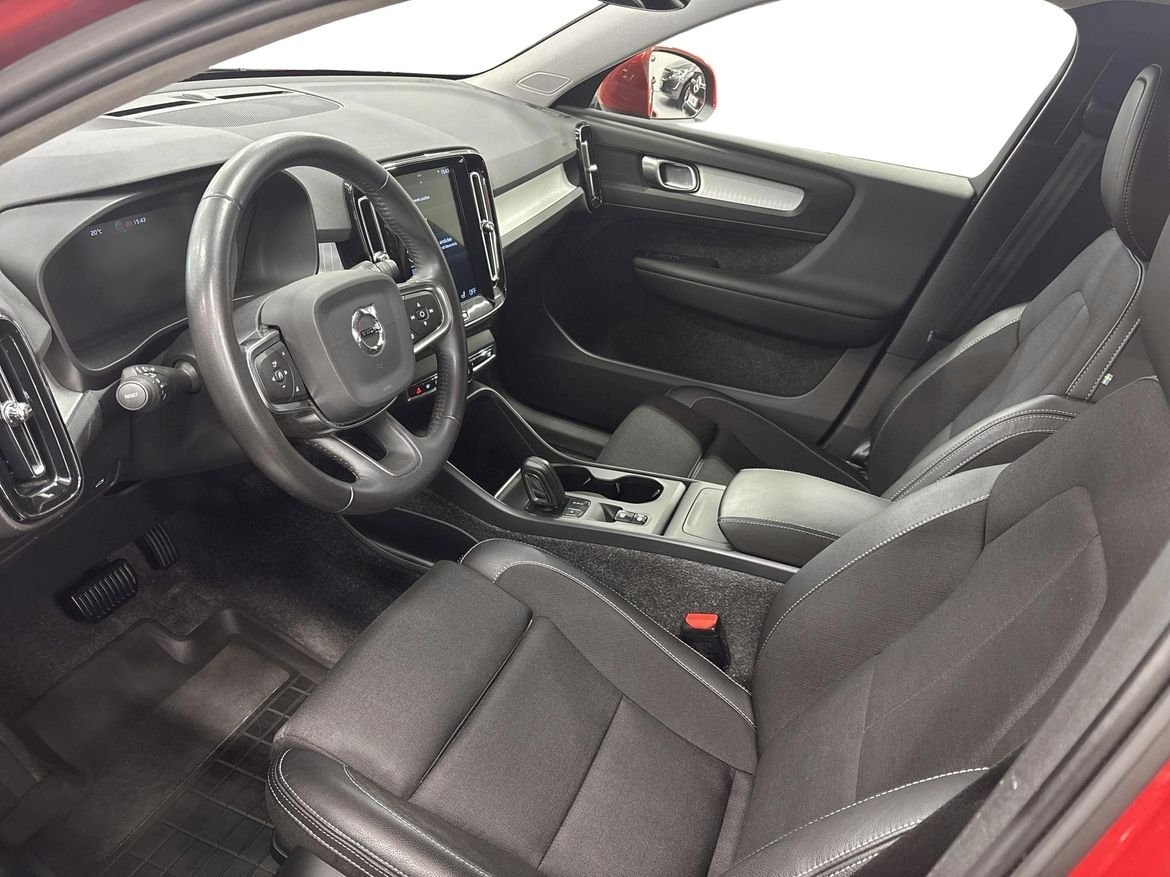 Volvo XC40 T4 Momentum Advanced Edition 2019, bild 6/10