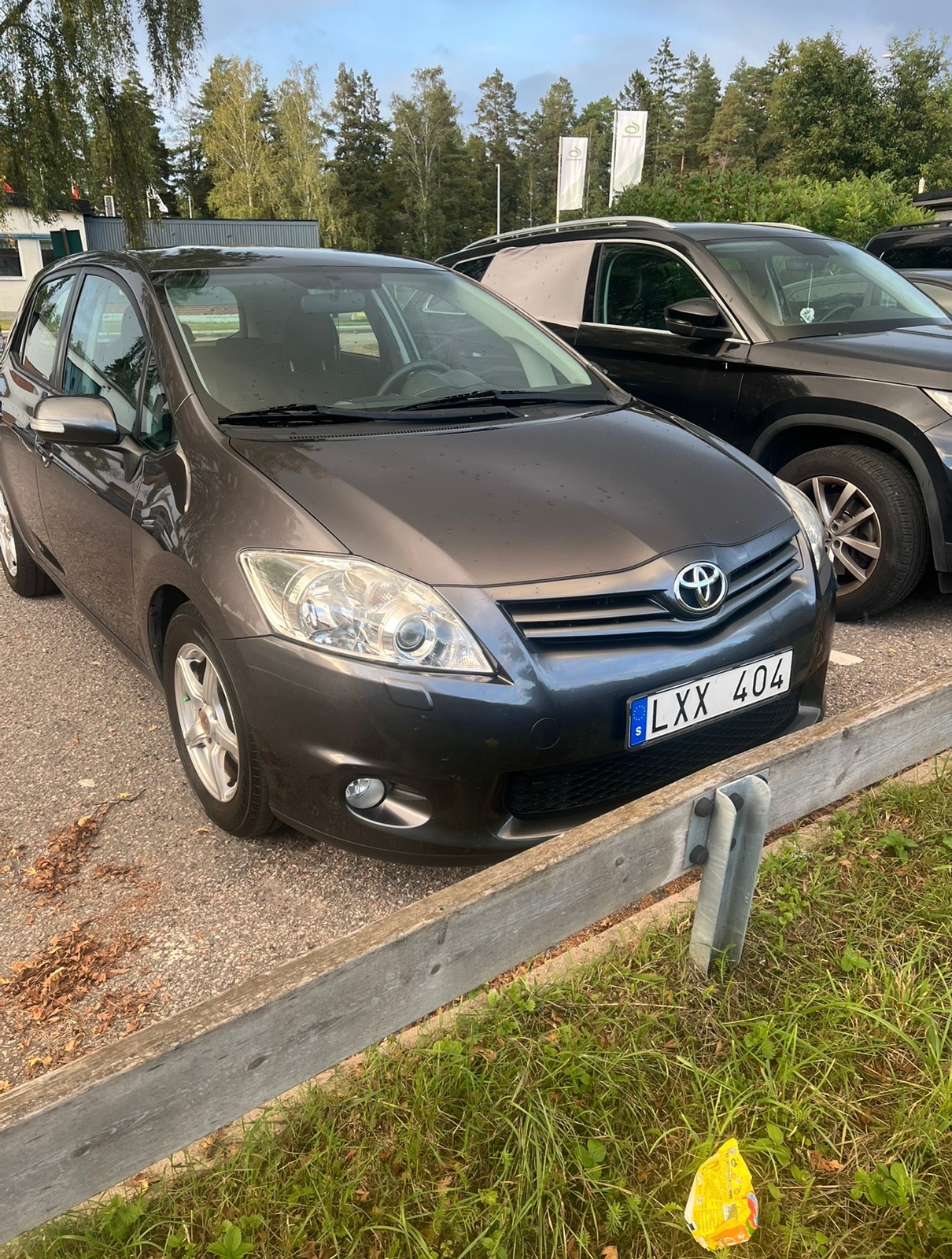 Toyota Auris 1.4 D-4D 2010, bild 2/5