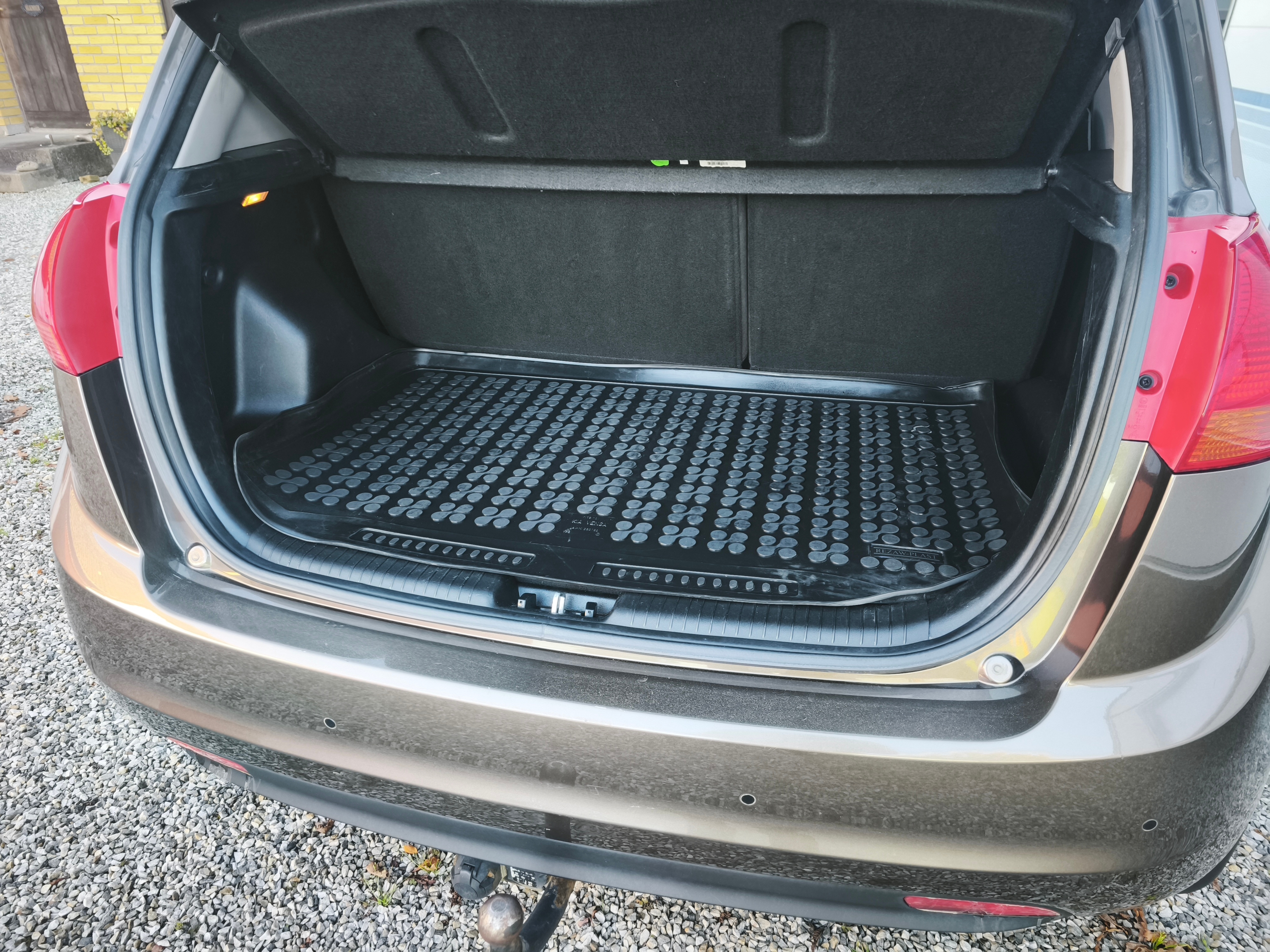 Kia Venga 2013, bild 5/7