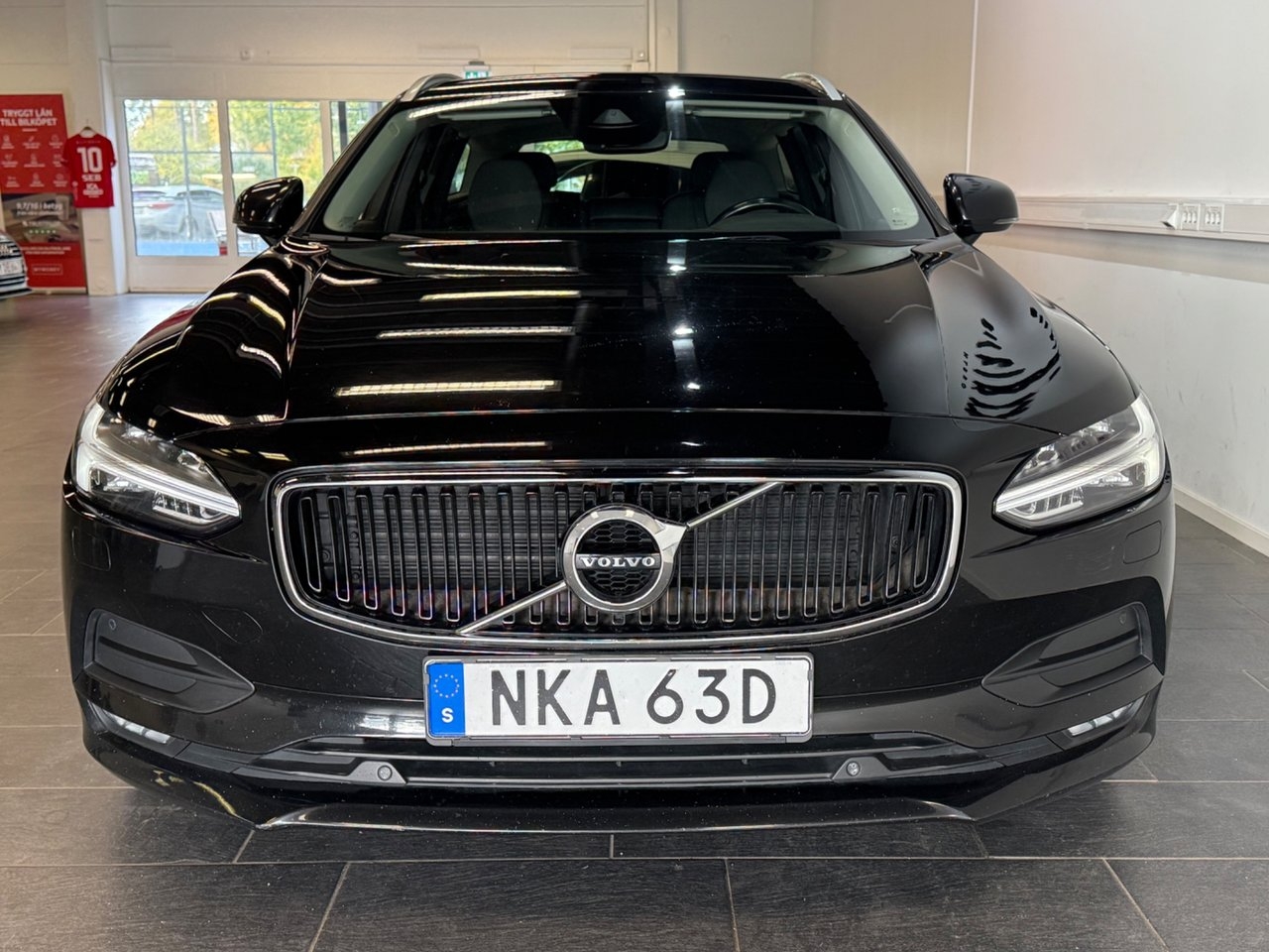 Volvo V90 D4 Momentum 2019, bild 3/10