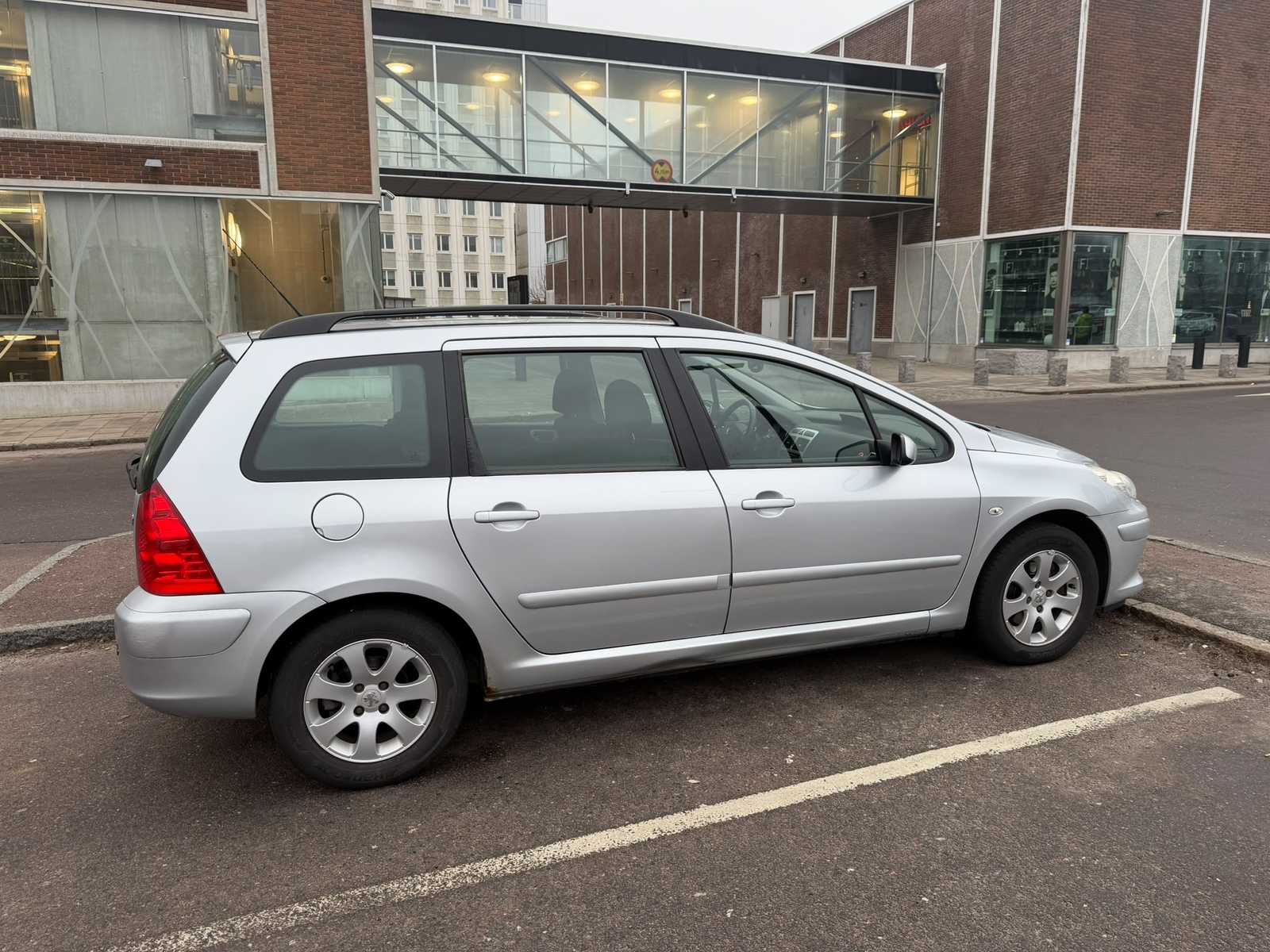 Peugeot 307 110 2007, bild 3/7