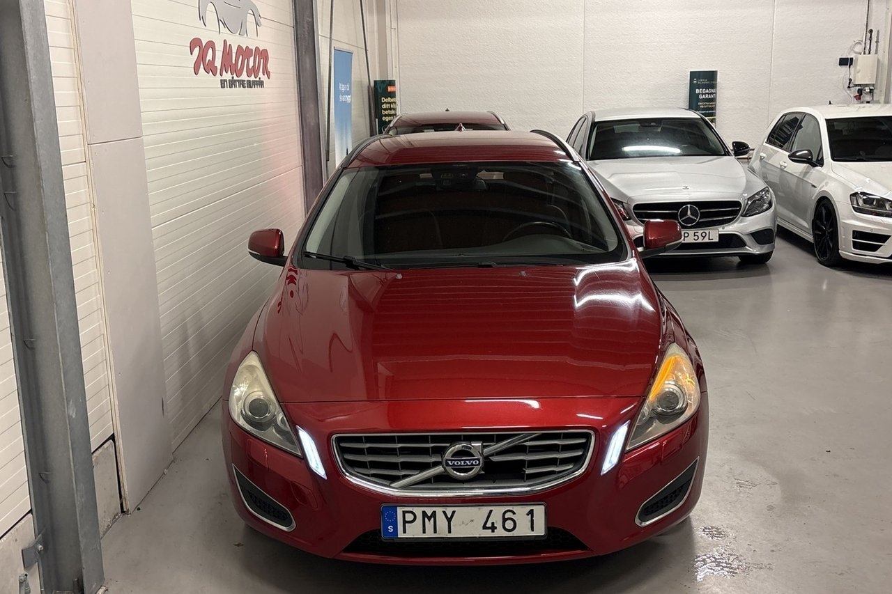Volvo V60 2.0T Momentum 2011, bild 4/10