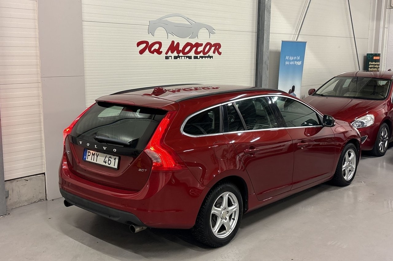 Volvo V60 2.0T Momentum 2011, bild 6/10