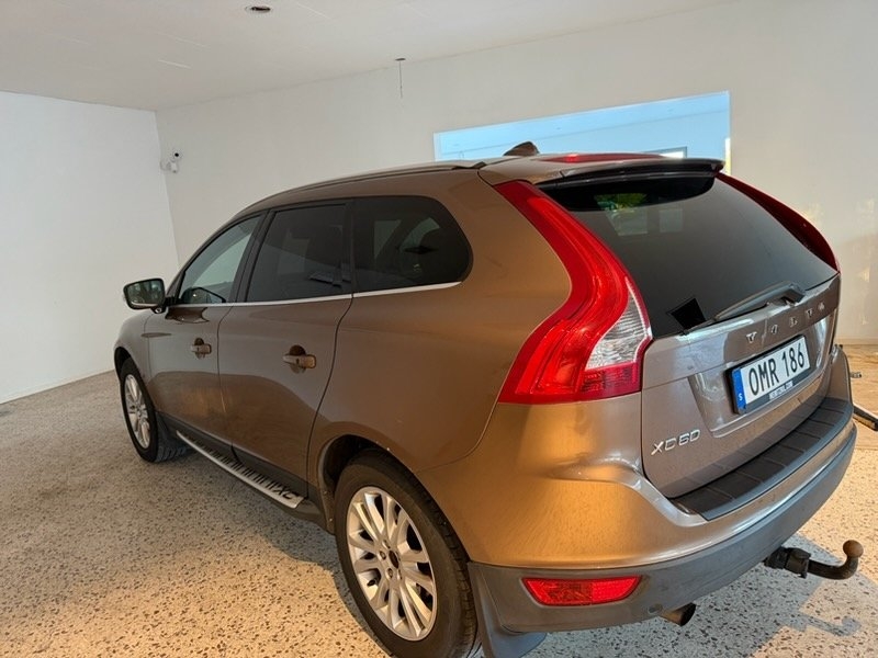 Volvo XC60 2.4D Summum 2010, bild 4/7