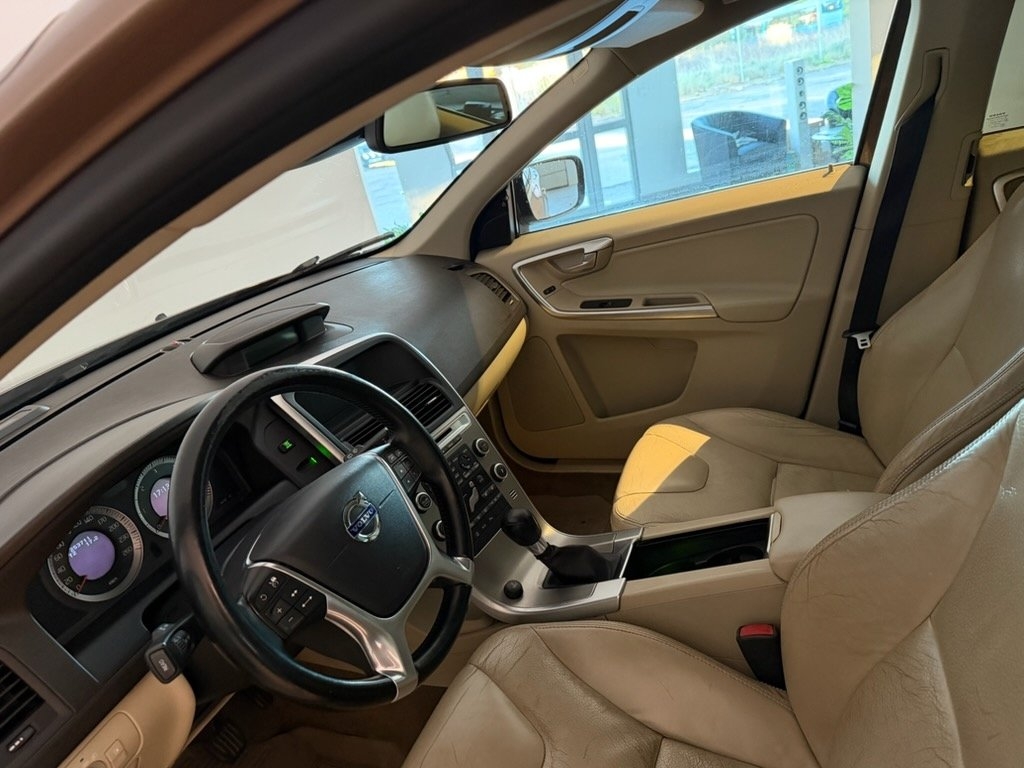 Volvo XC60 2.4D Summum 2010, bild 5/7