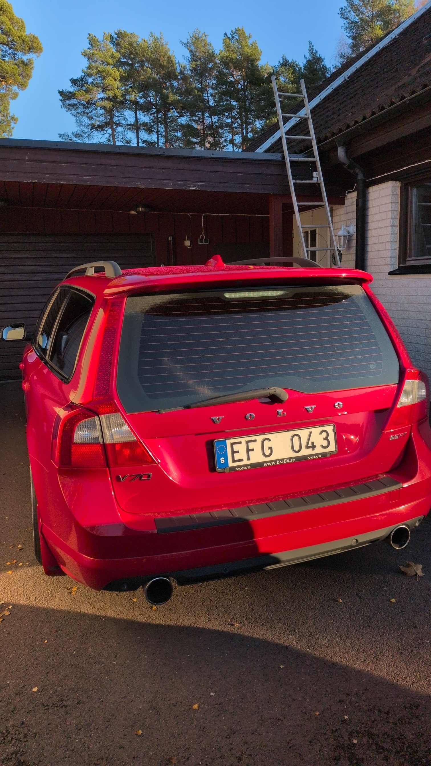 Volvo V70 2.5FT R Design 2011, bild 2/7