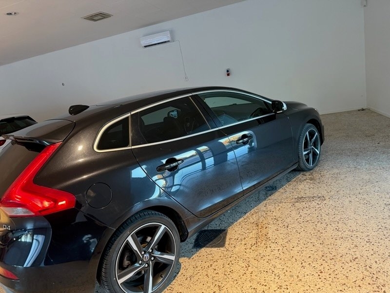 Volvo V40 D4 R Design 2013, bild 3/6