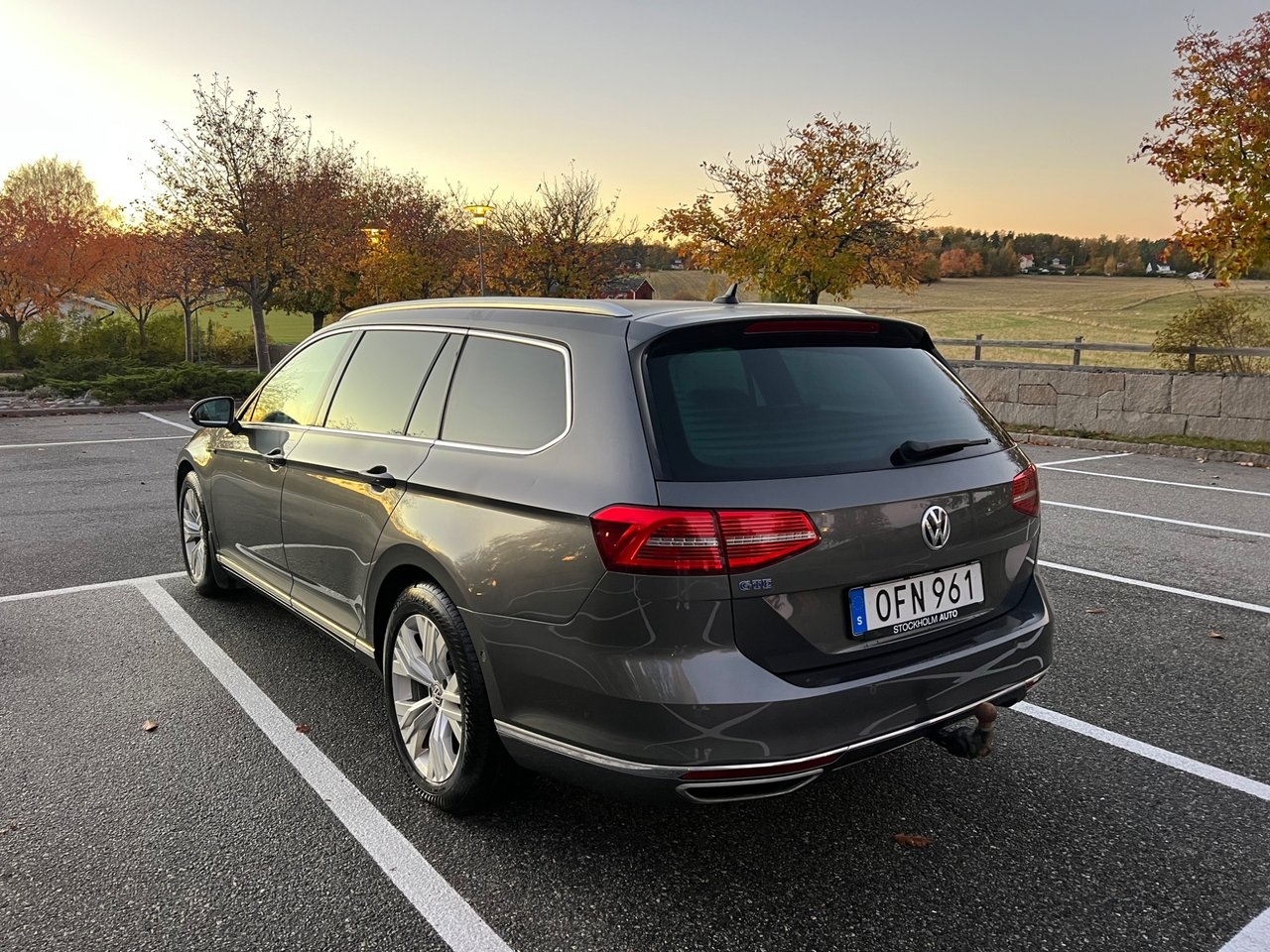 Volkswagen Passat GTE 2017, bild 6/10