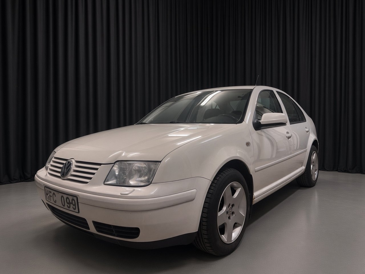 Volkswagen Bora 1.6 Trendline 1999, bild 4/10