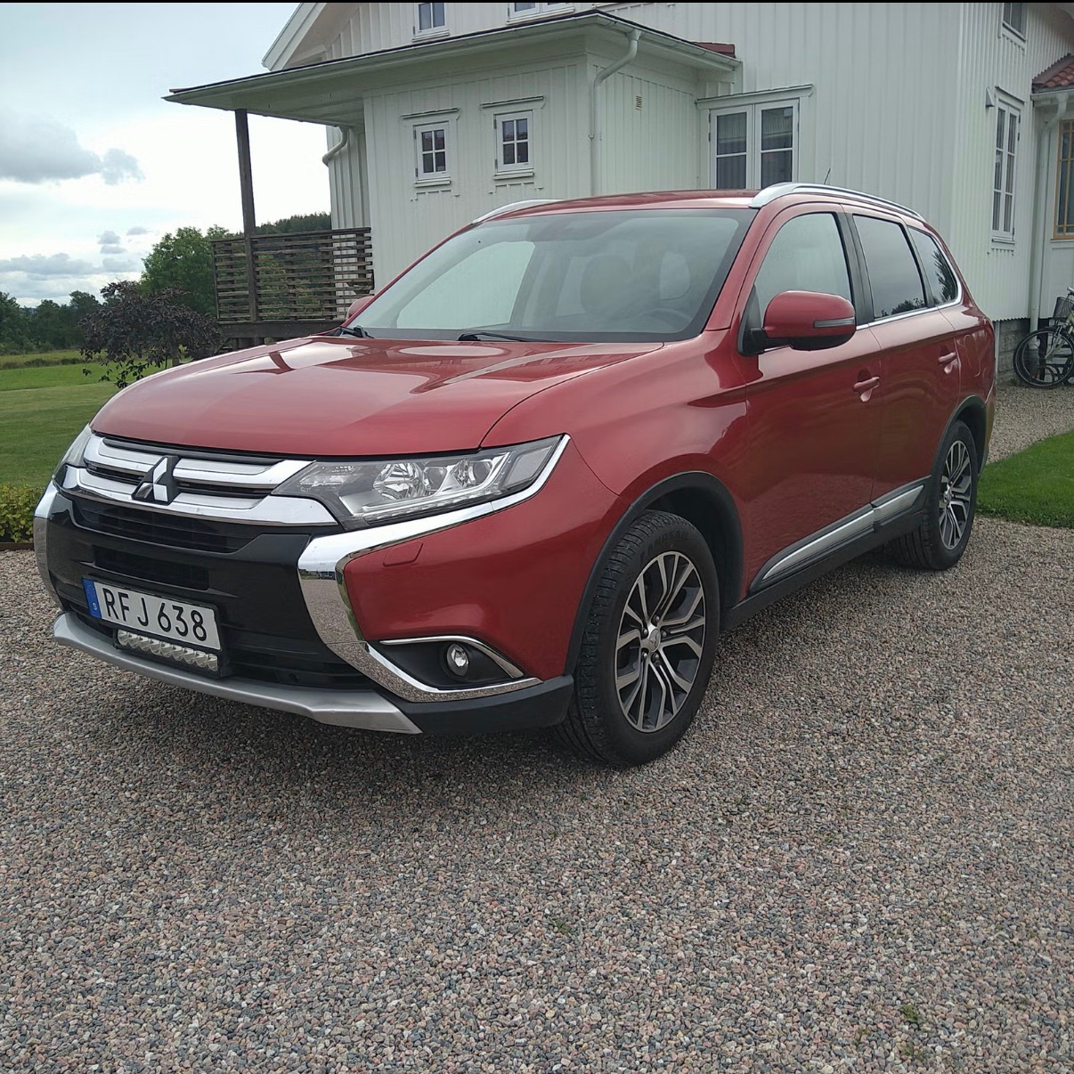 Mitsubishi Outlander 2.2 DI-D 2016, bild 5/6