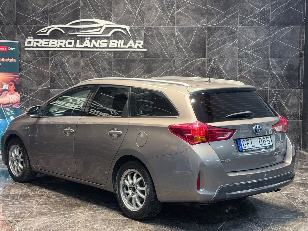 Toyota Auris 1.8 Hybrid 2014, bild 5/10