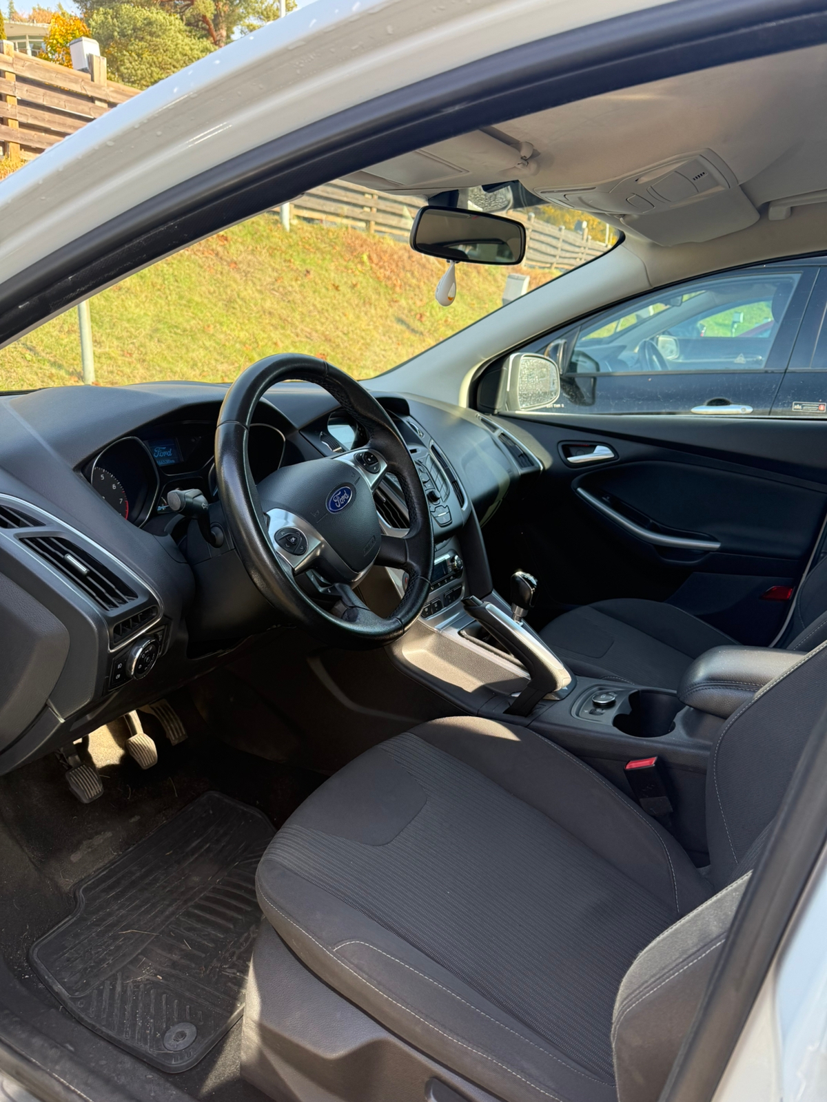 Ford Focus 1.0 EcoBoost ST-Line 2012, bild 6/10