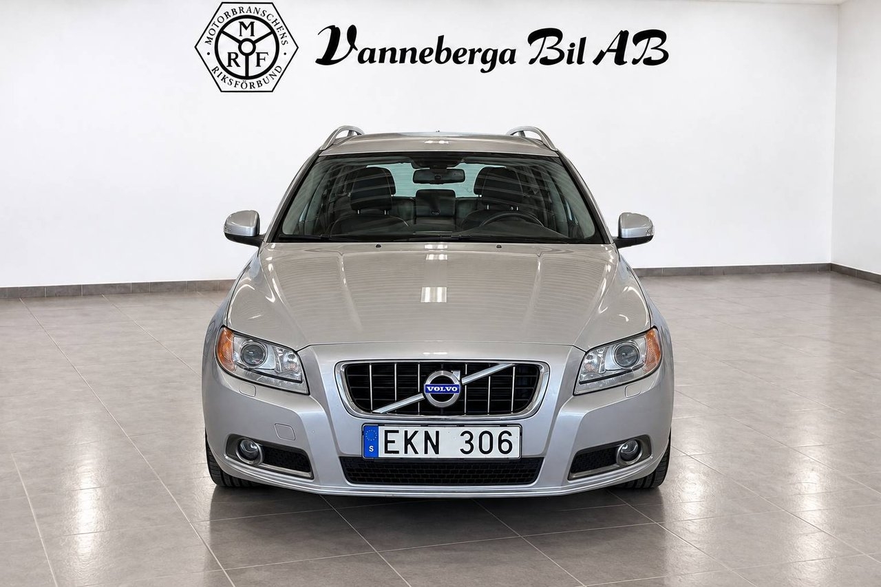 Volvo V70 T4 Summum 2011, bild 2/7