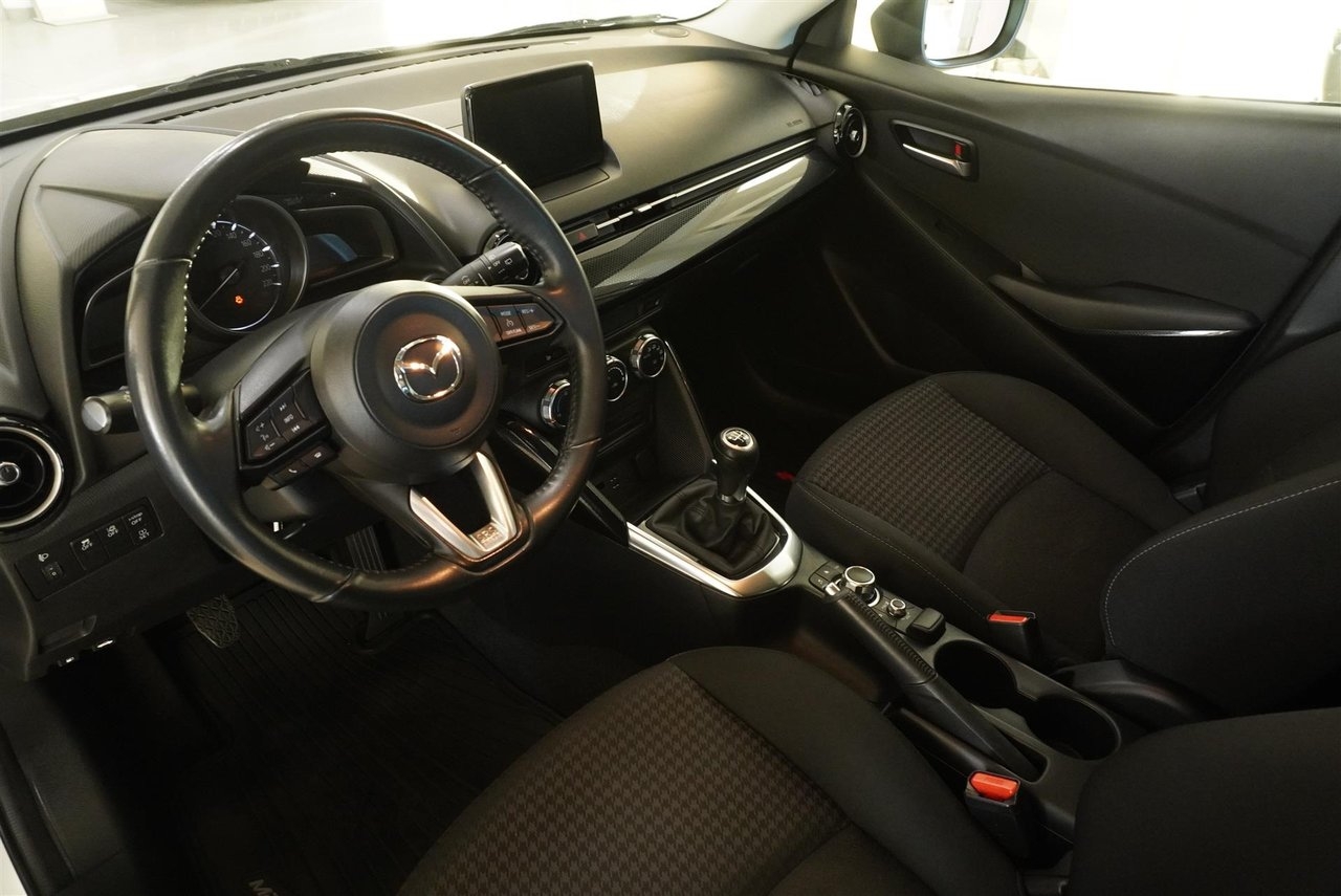 Mazda 2 SKYACTIV-G 90 Active 2018, bild 2/10