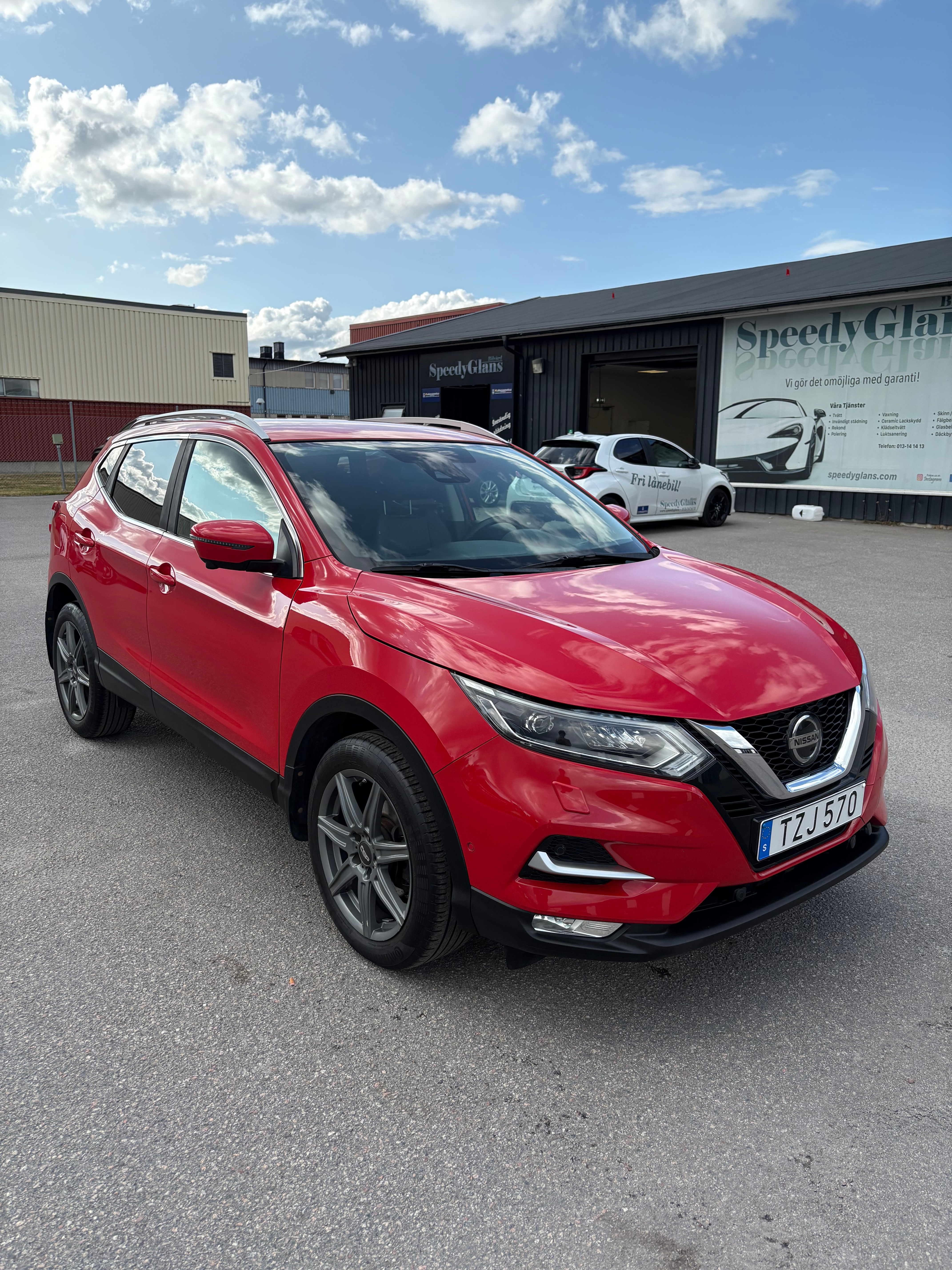Nissan Qashqai 1.2 DIG-T Tekna 2018, bild 5/10