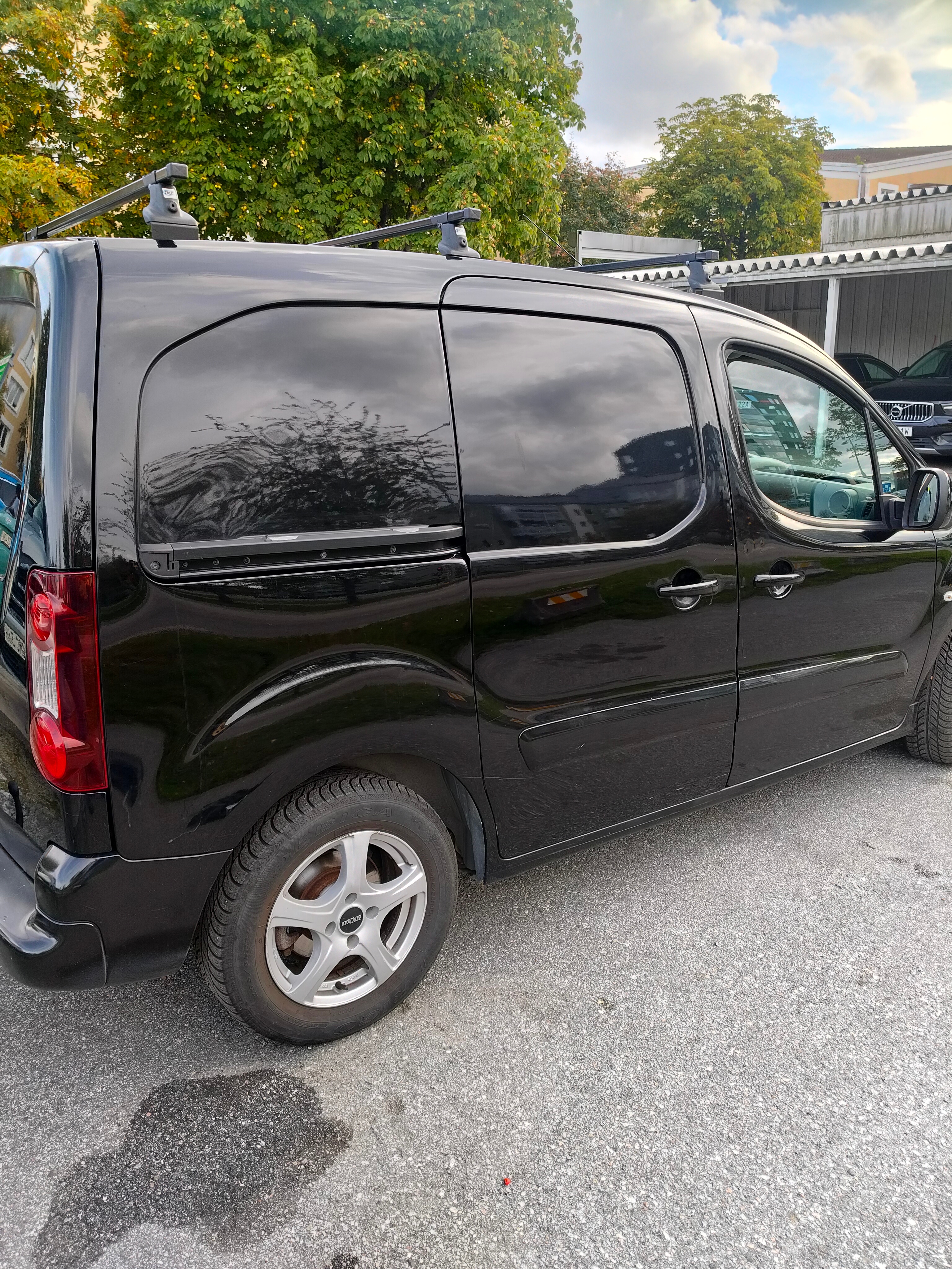 Citroen Berlingo 2015, bild 2/9