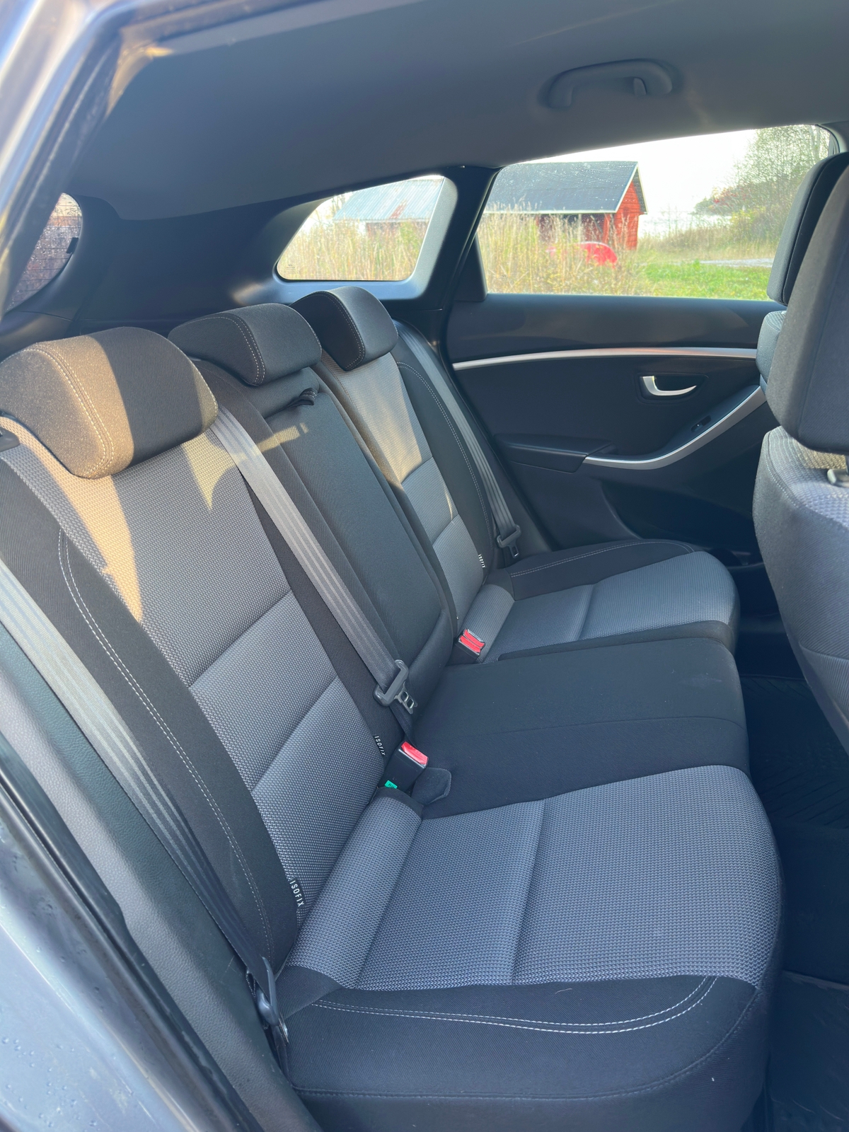 Hyundai i30 1.6 GDI 2013, bild 7/10