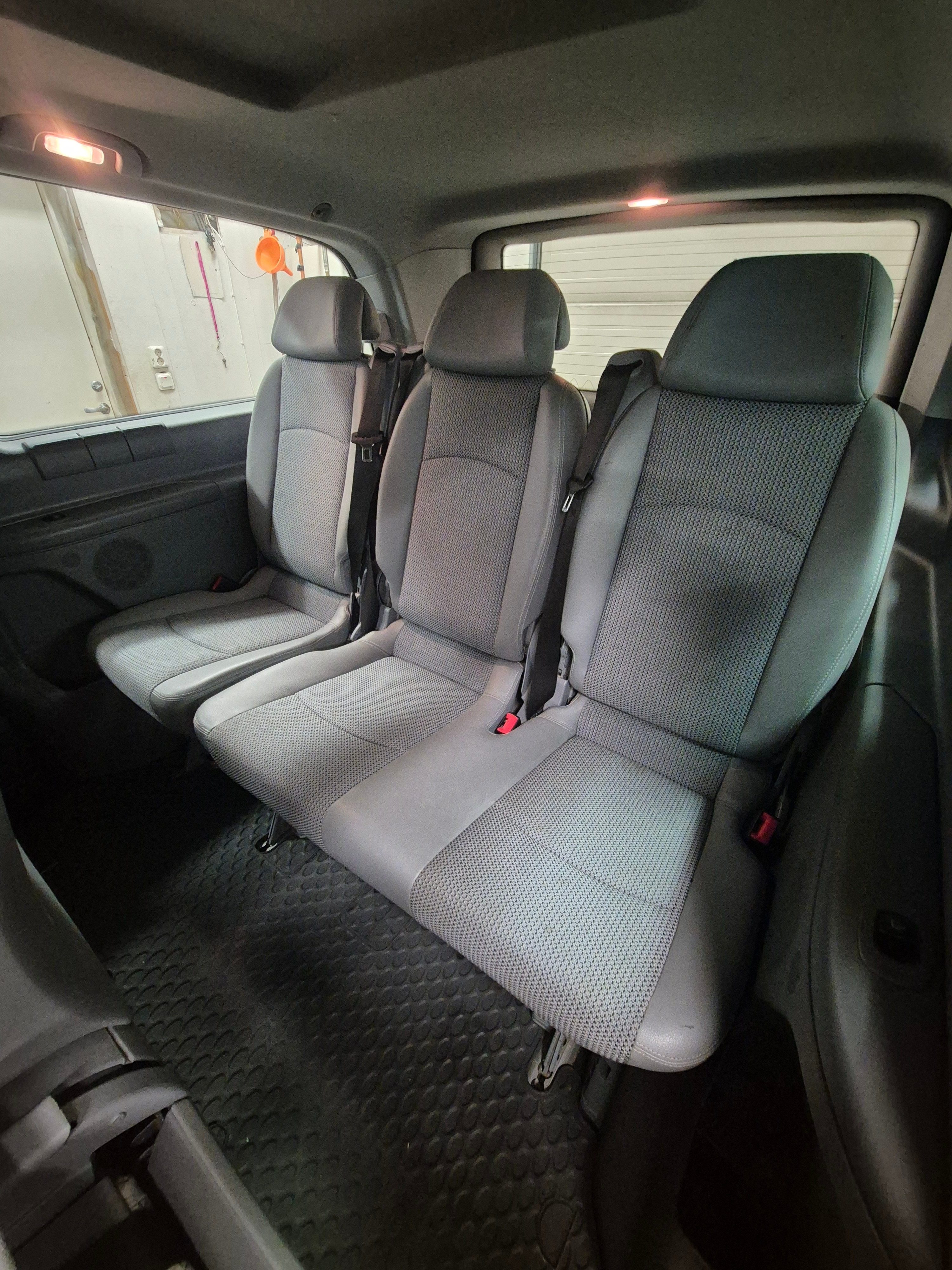 Mercedes-Benz Viano 2010, bild 6/10