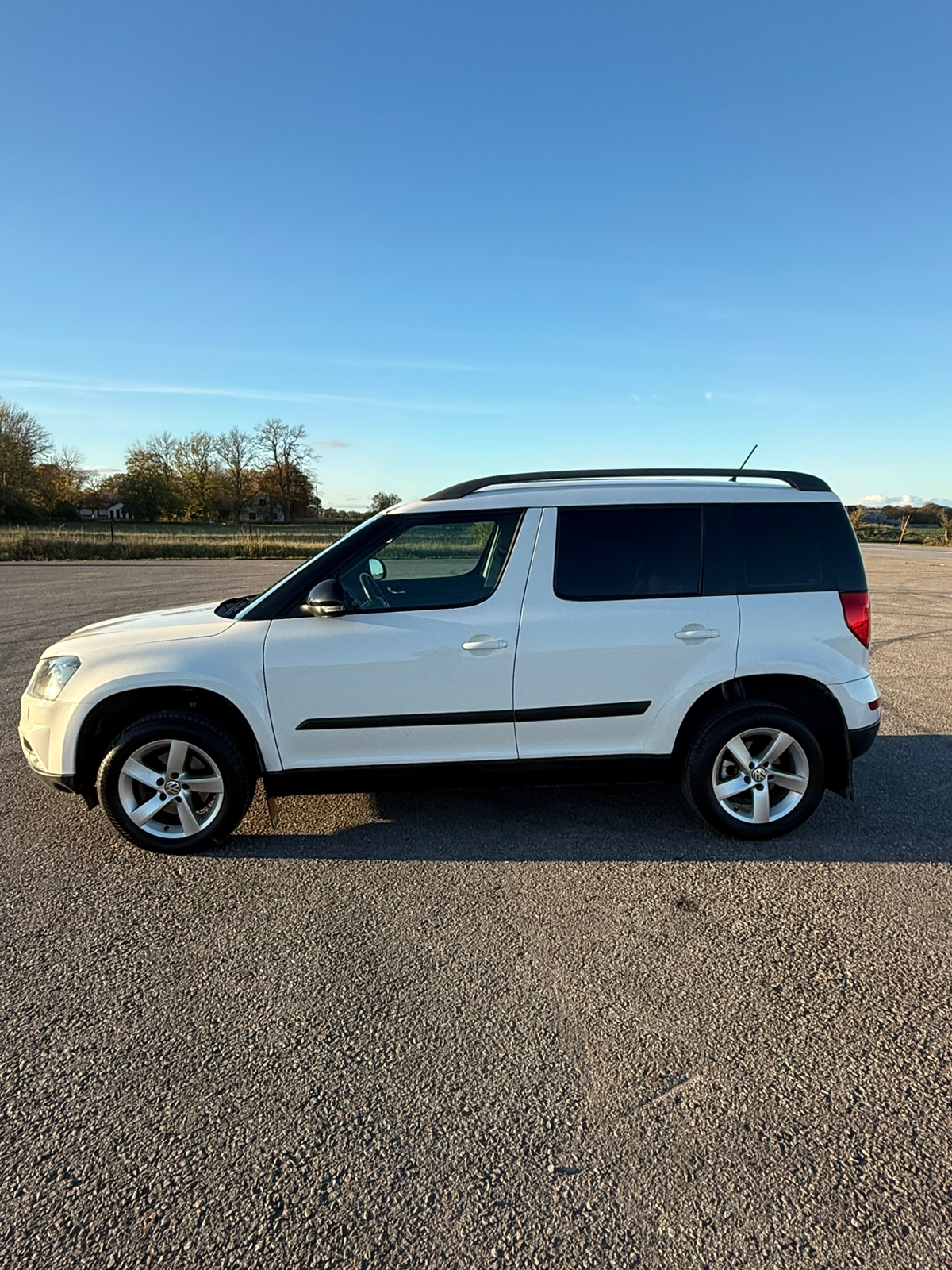 Skoda Yeti 2.0 TDI 2015, bild 2/7