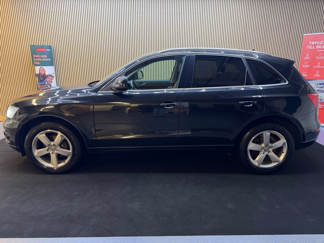 Audi Q5 2.0 TFSI Design 2009, bild 2/10