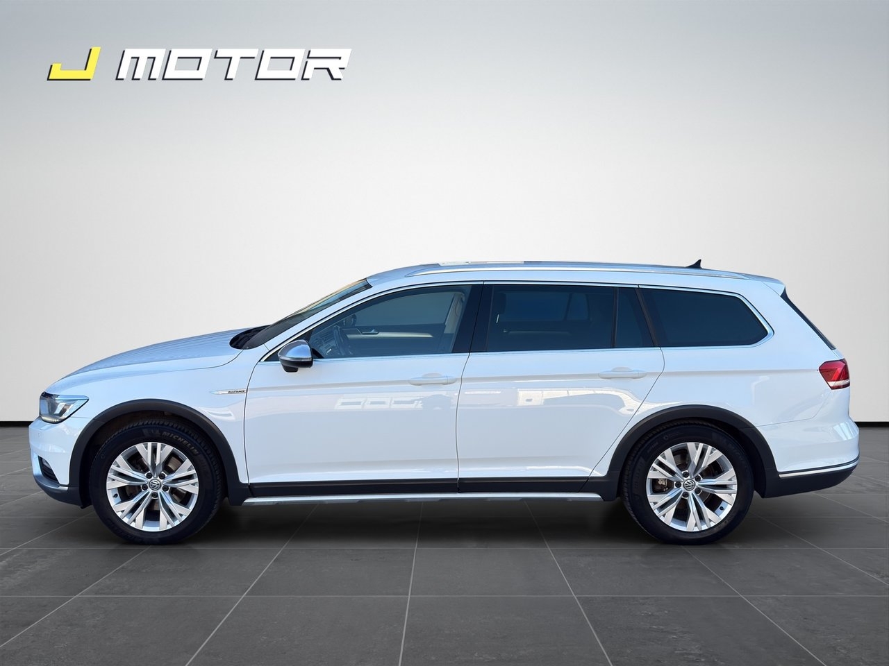 Volkswagen Passat 2.0 TDI SCR 2017, bild 2/10